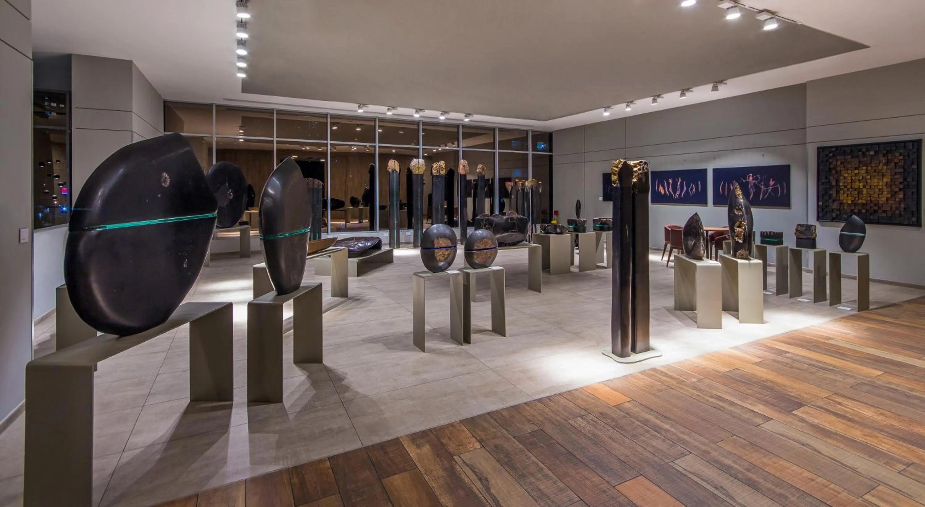 Restaurant/places to eat in Novotel Medellin El Tesoro