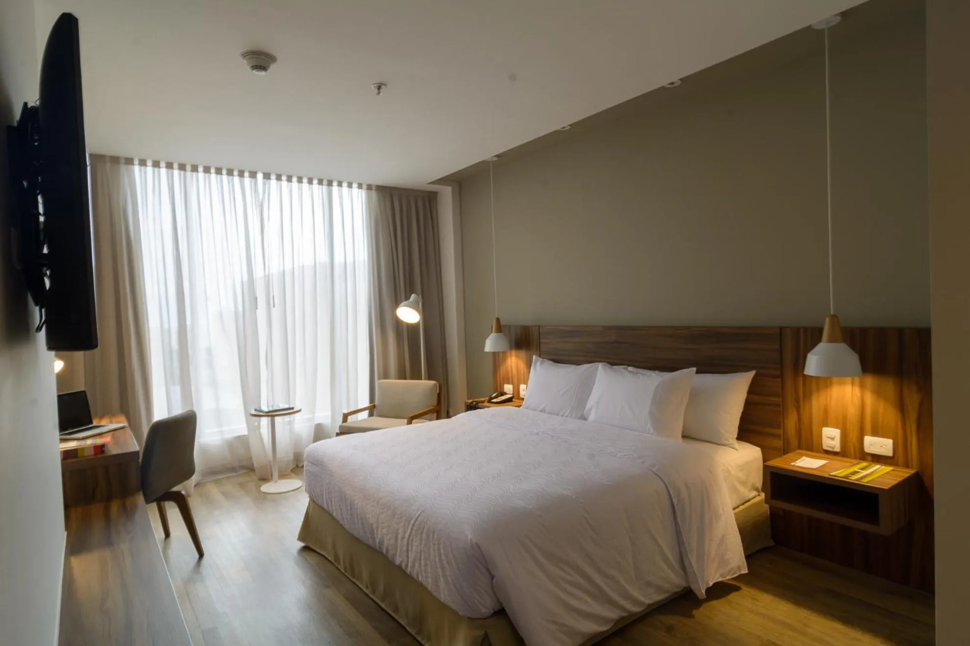 Bed in Novotel Medellin El Tesoro