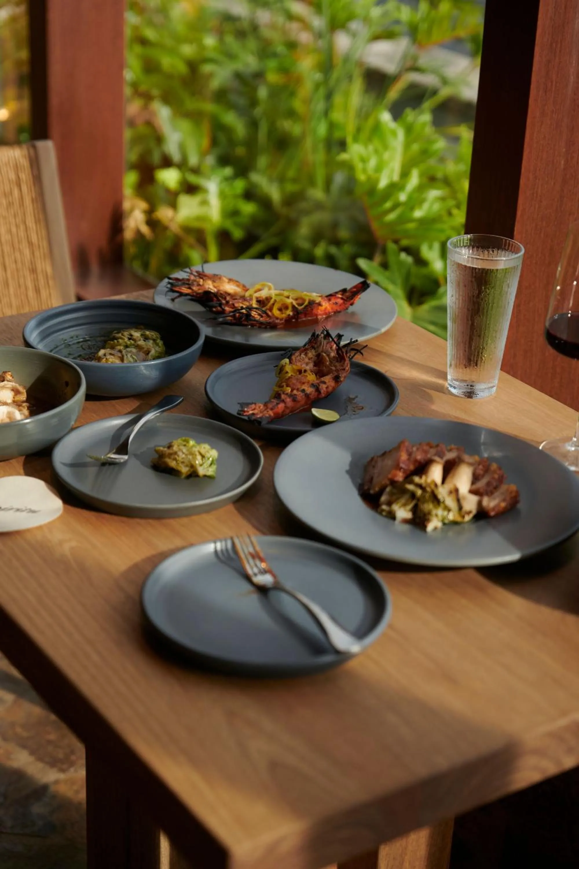 Restaurant/places to eat in Novotel Medellin El Tesoro