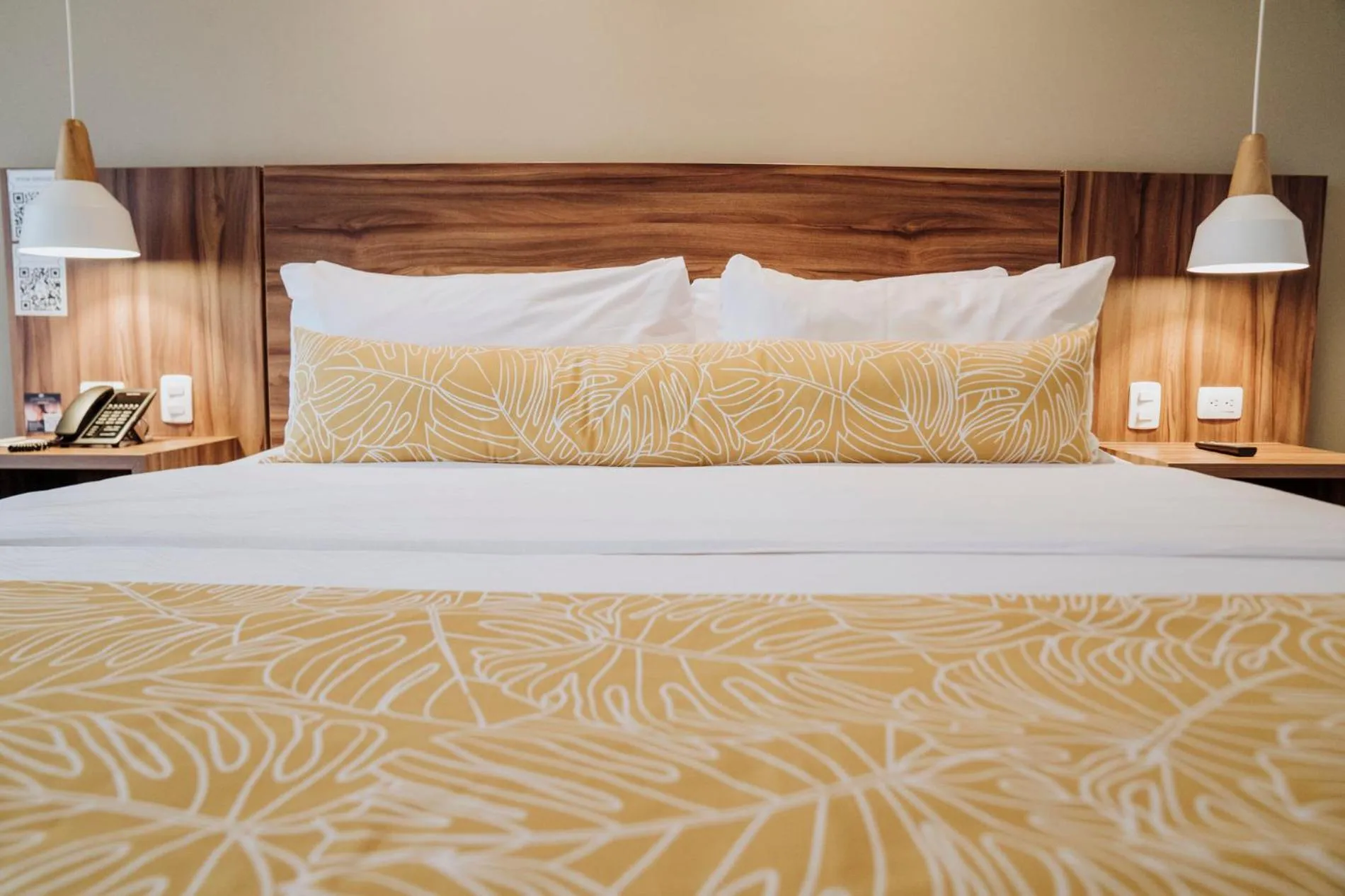 Bed in Novotel Medellin El Tesoro