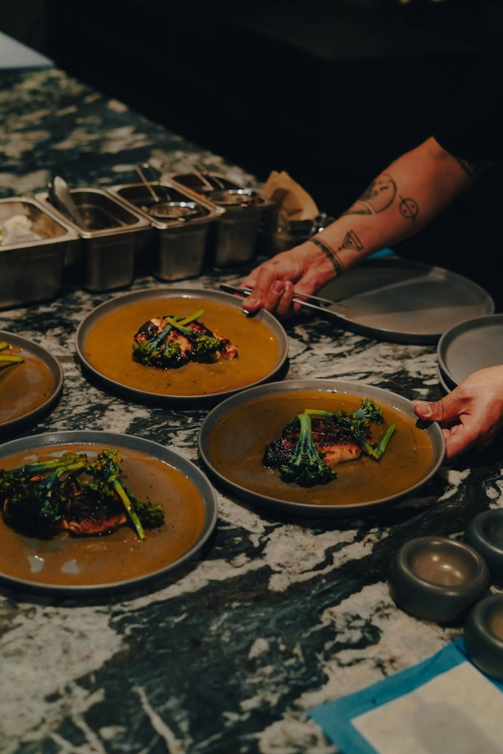 Restaurant/places to eat in Novotel Medellin El Tesoro