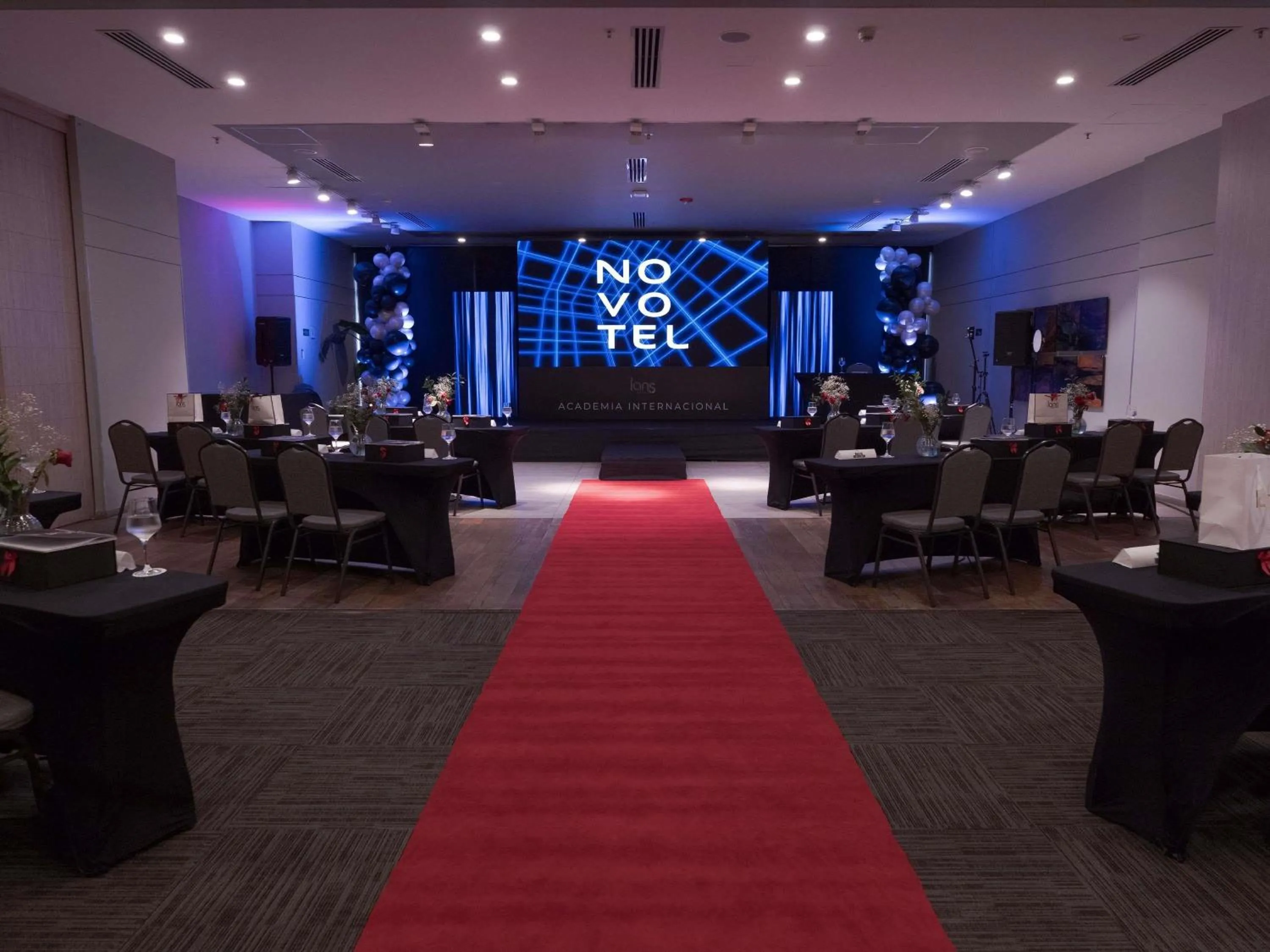 Meeting/conference room in Novotel Medellin El Tesoro