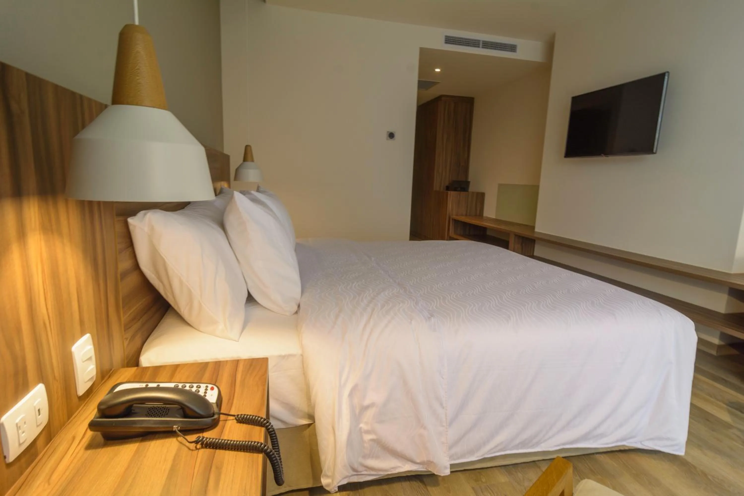 Bed in Novotel Medellin El Tesoro