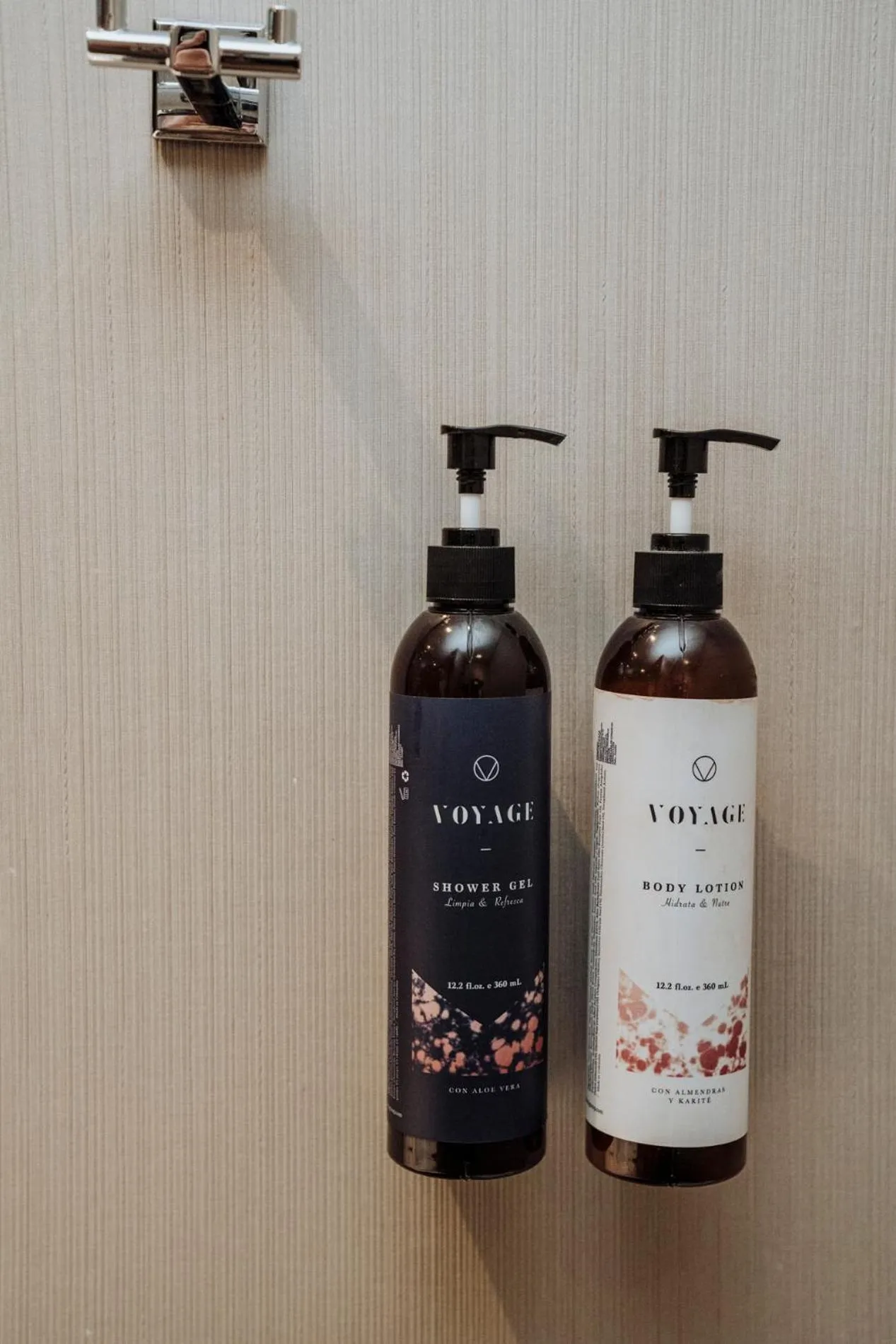 Shower in Novotel Medellin El Tesoro