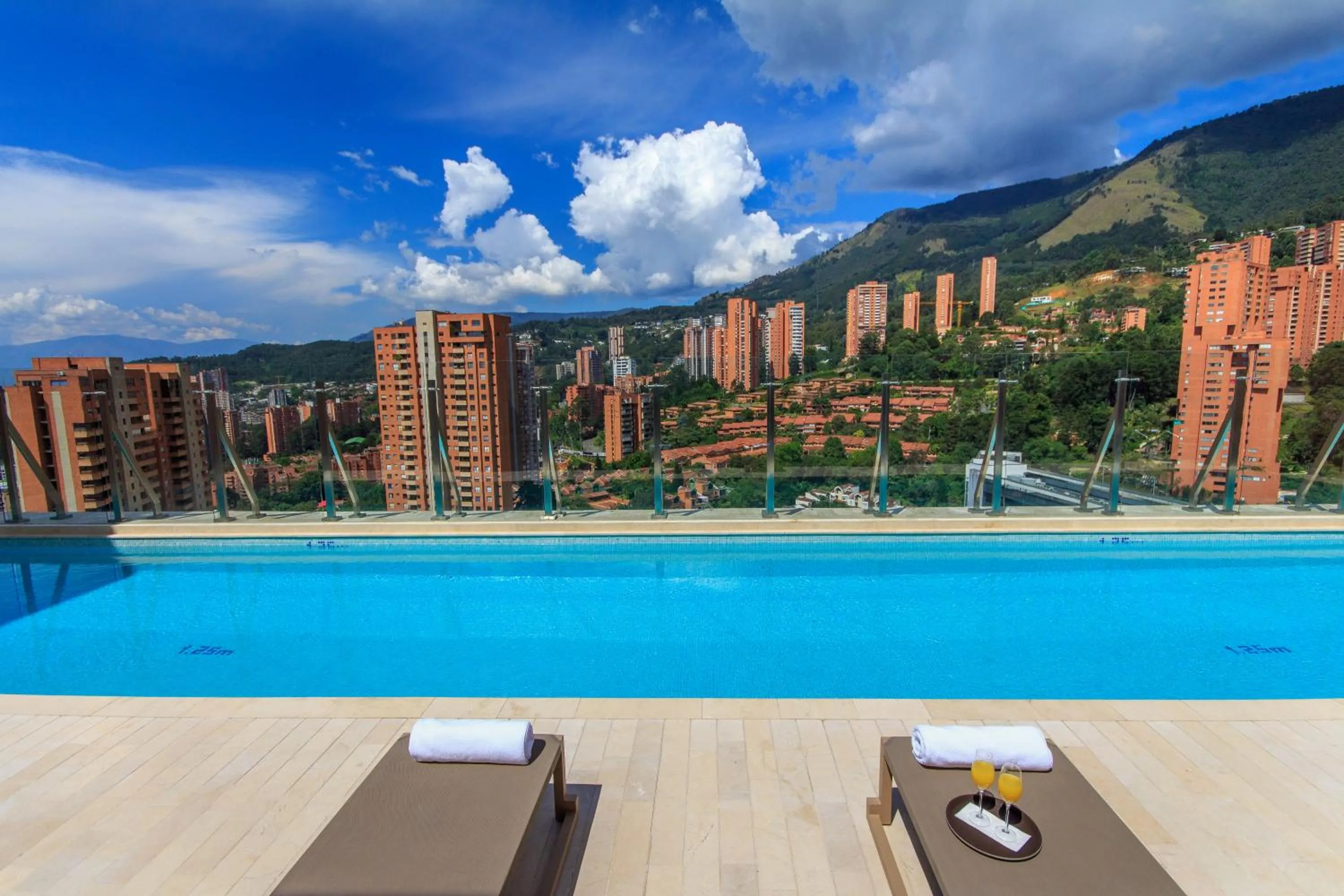 City view in Novotel Medellin El Tesoro