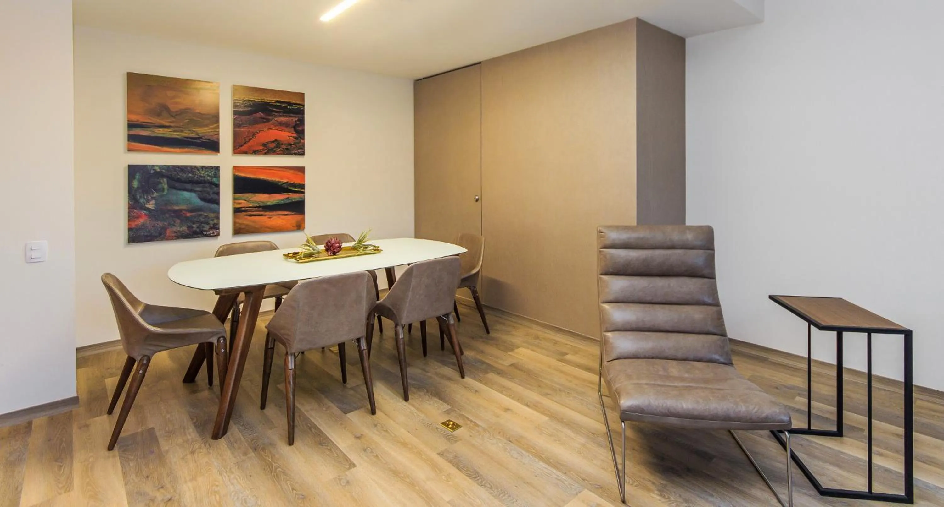 Living room in Novotel Medellin El Tesoro