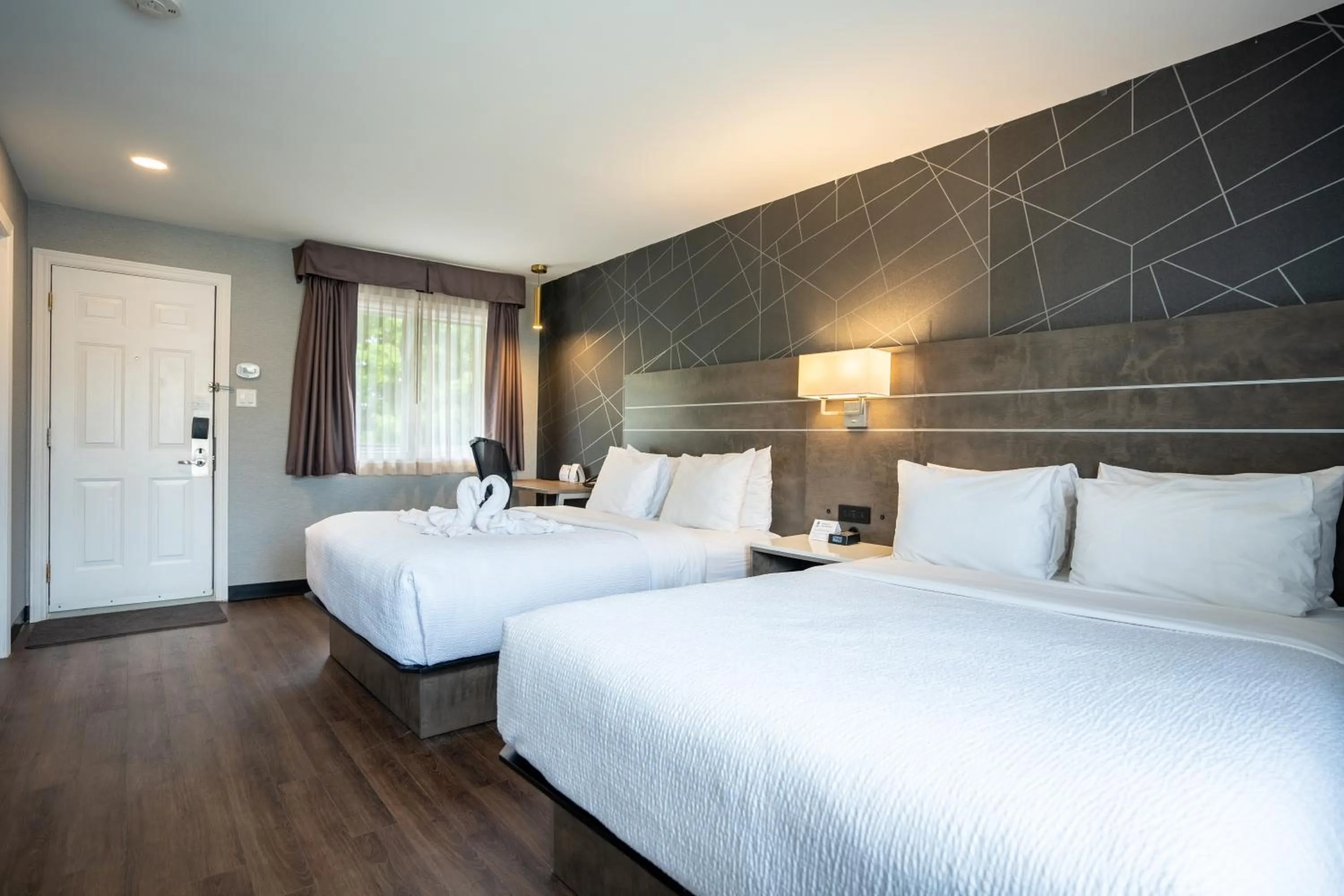 Bedroom, Bed in Best Western Glengarry