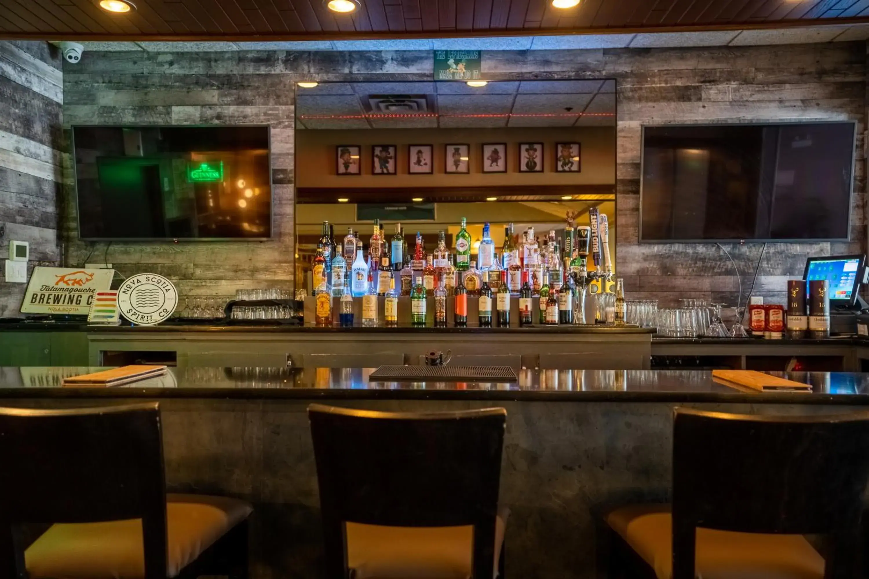 Lounge or bar in Best Western Glengarry Lounge or bar in Best Western Glengarry