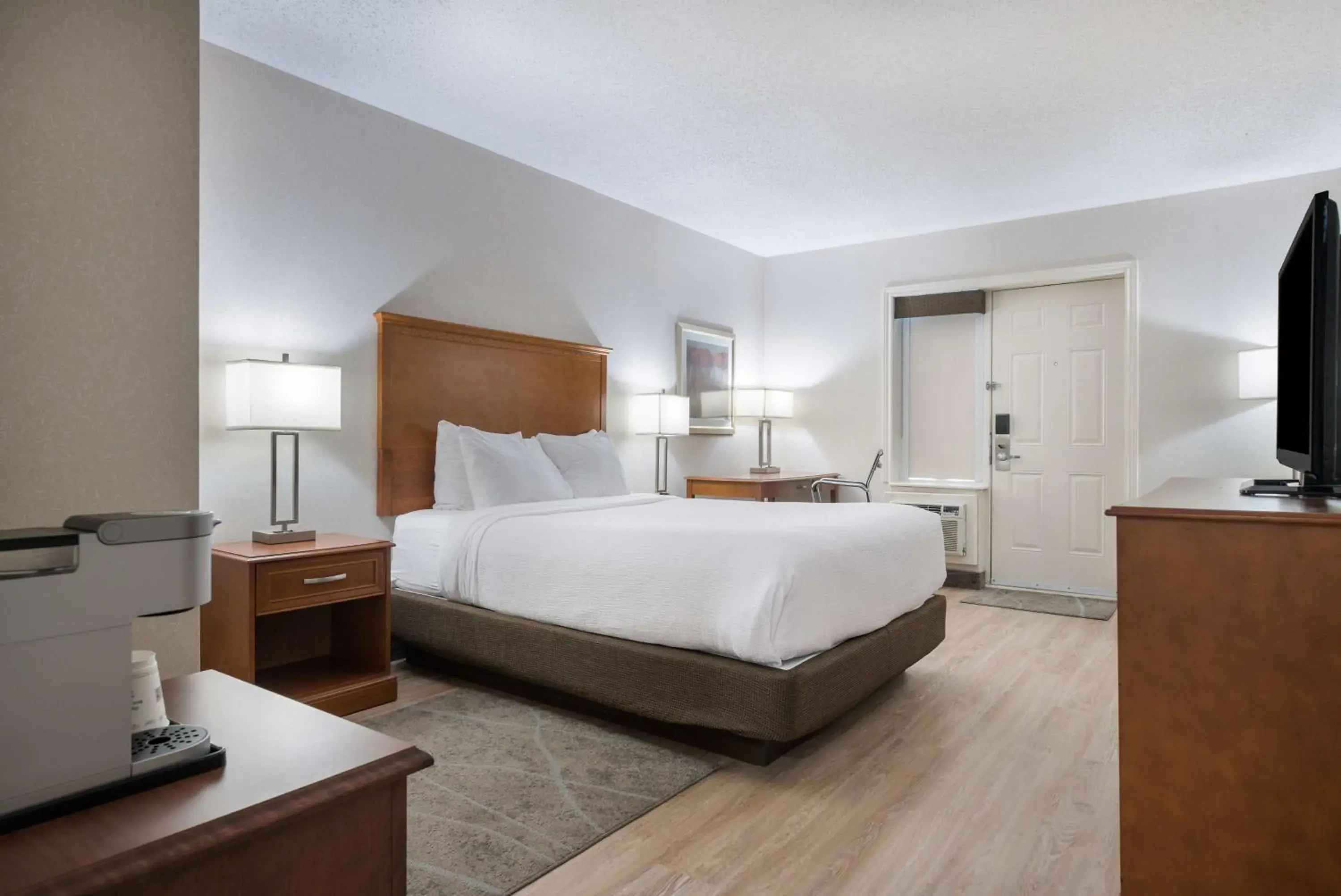 Bedroom, Bed in Best Western Glengarry Bedroom, Bed in Best Western Glengarry