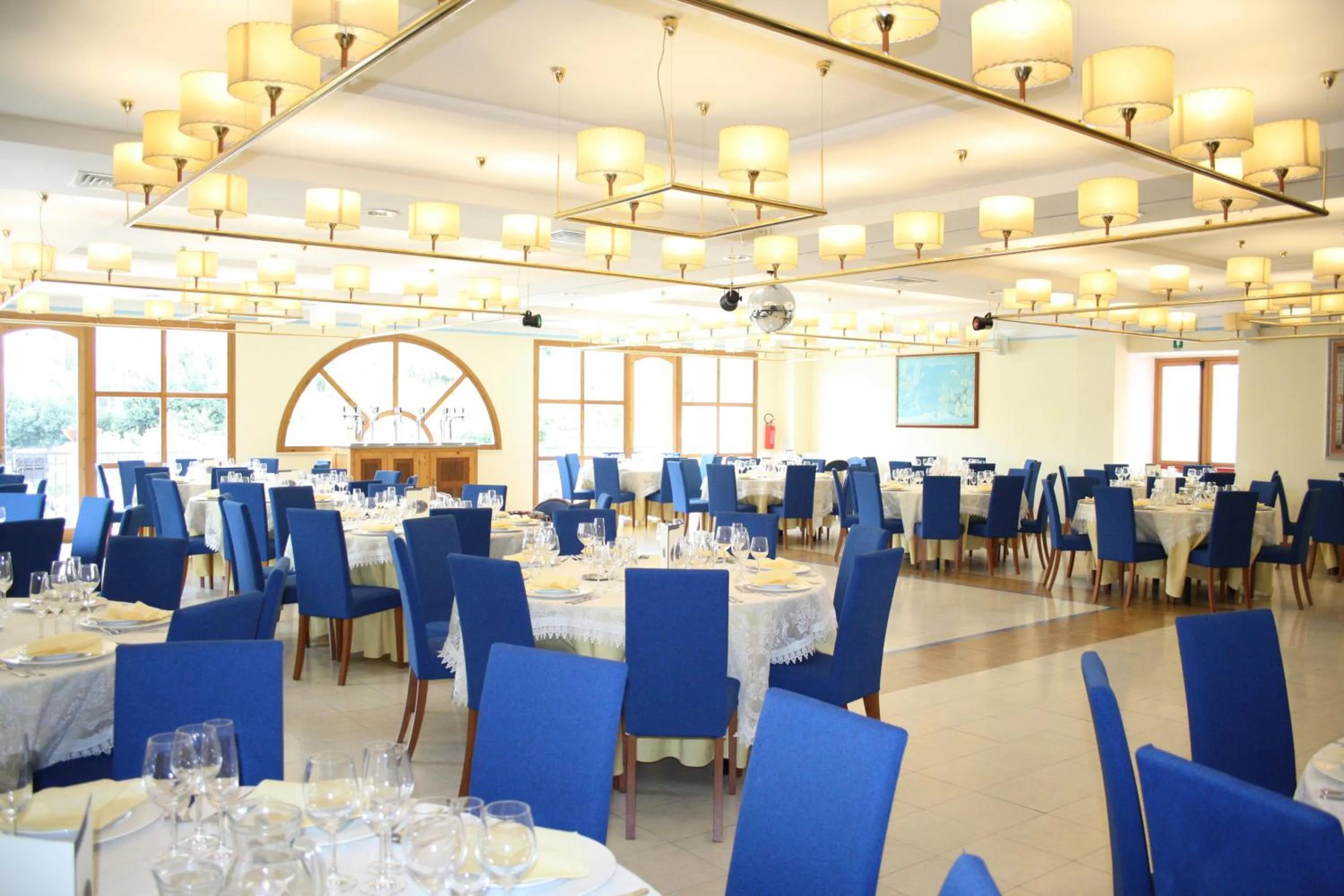 Restaurant/places to eat in Park Hotel Villa Americana