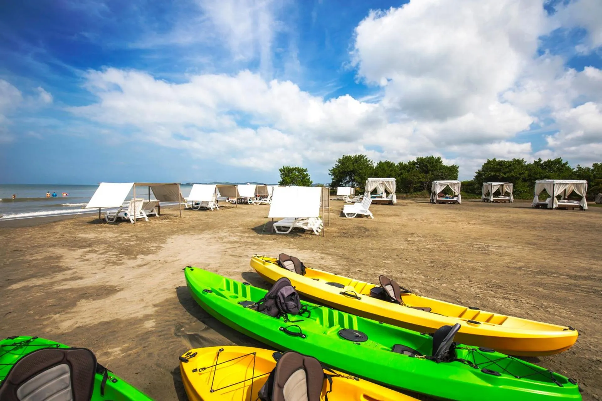 Canoeing in Estelar Playa Manzanillo - All inclusive