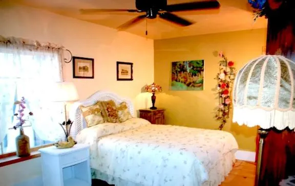 Bed in Swan River Inn