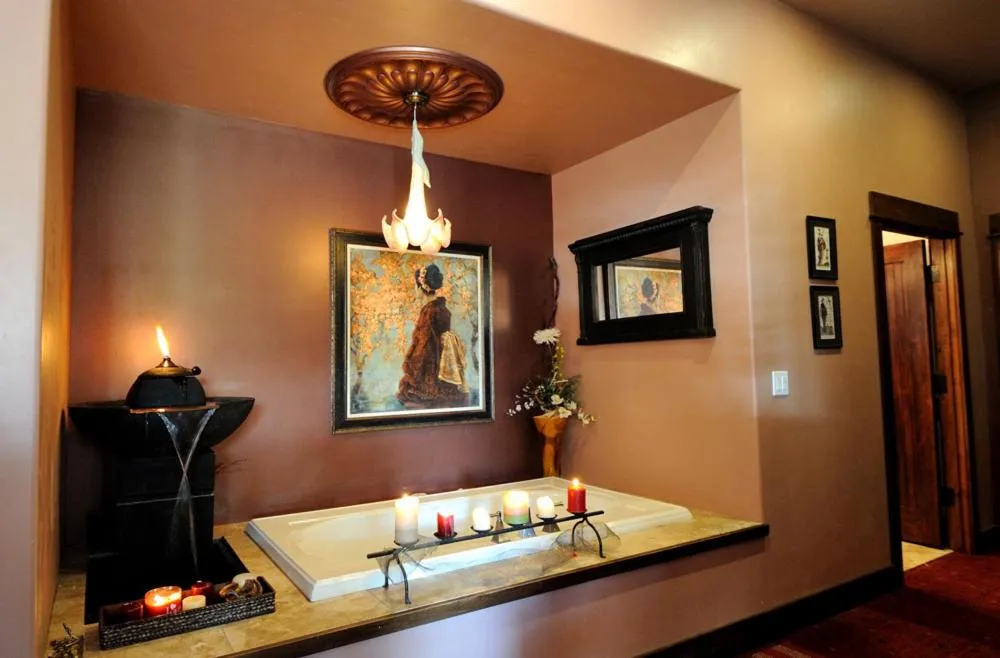 Bathroom in Swan River Inn