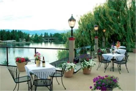 Balcony/Terrace in Swan River Inn