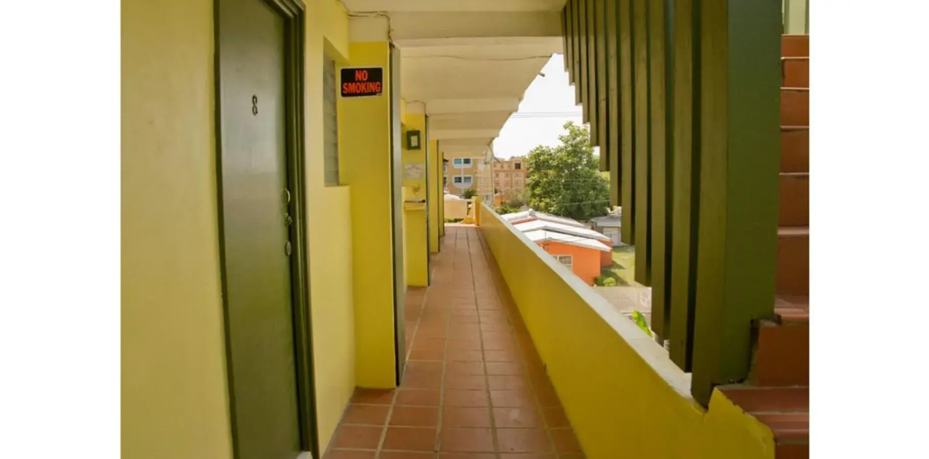 Property building in Meridian Inn Property building in Meridian Inn