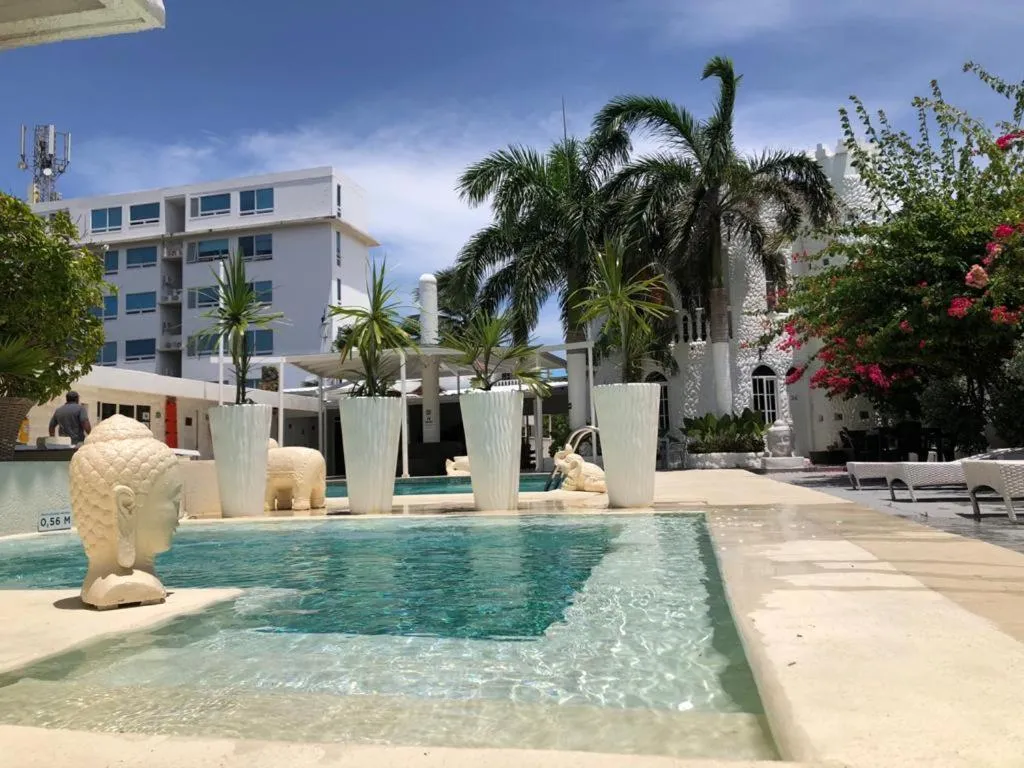 Garden view in Le Castel Blanc Hotel Boutique