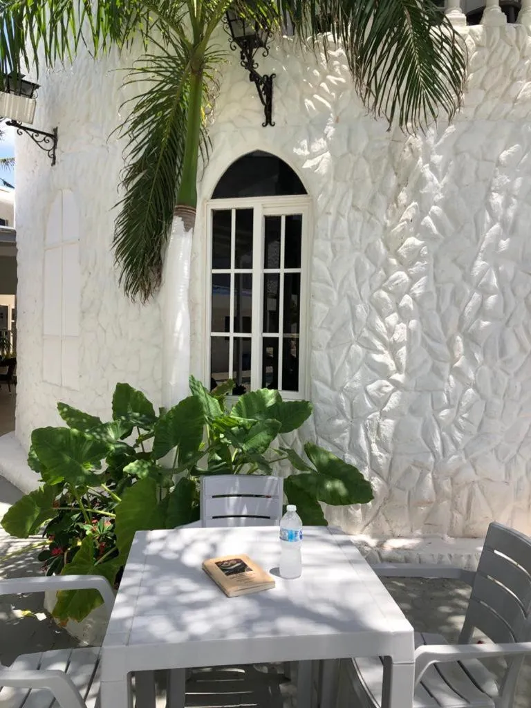Living room in Le Castel Blanc Hotel Boutique