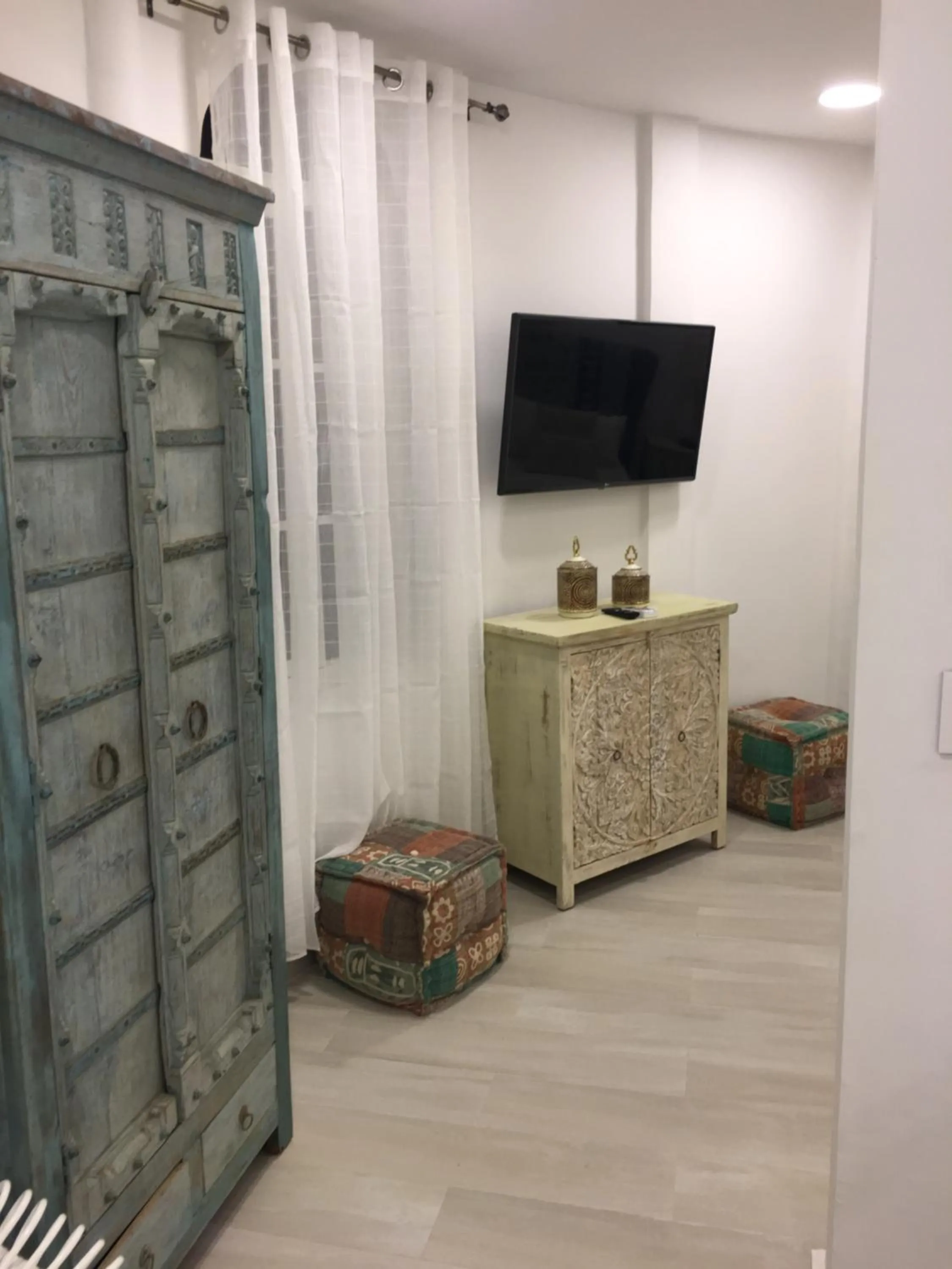 Photo of the whole room in Le Castel Blanc Hotel Boutique