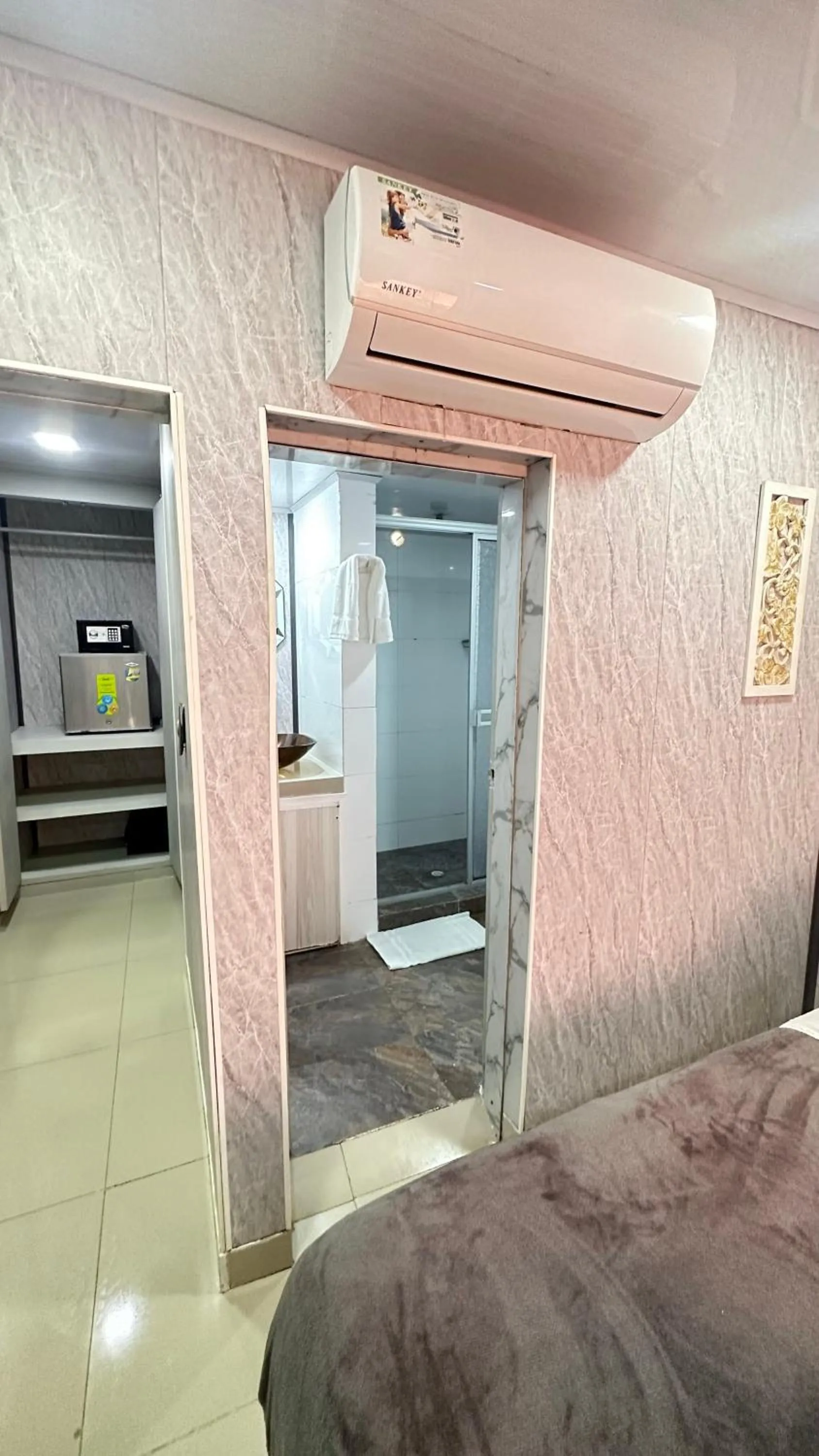 Bed in Le Castel Blanc Hotel Boutique