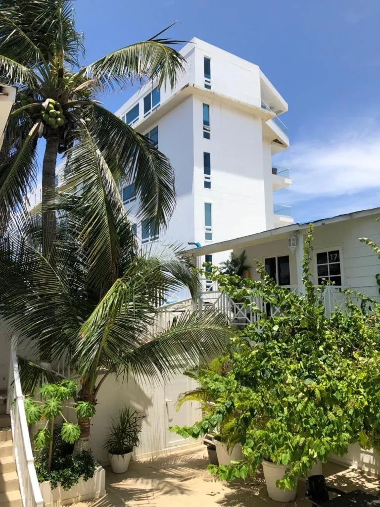 Garden view in Le Castel Blanc Hotel Boutique