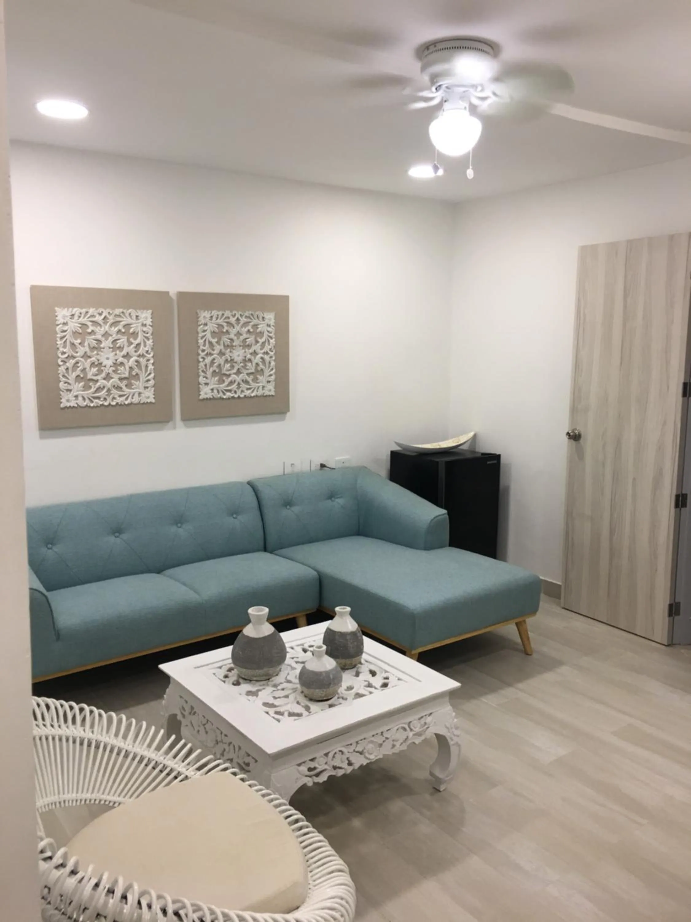 Living room in Le Castel Blanc Hotel Boutique