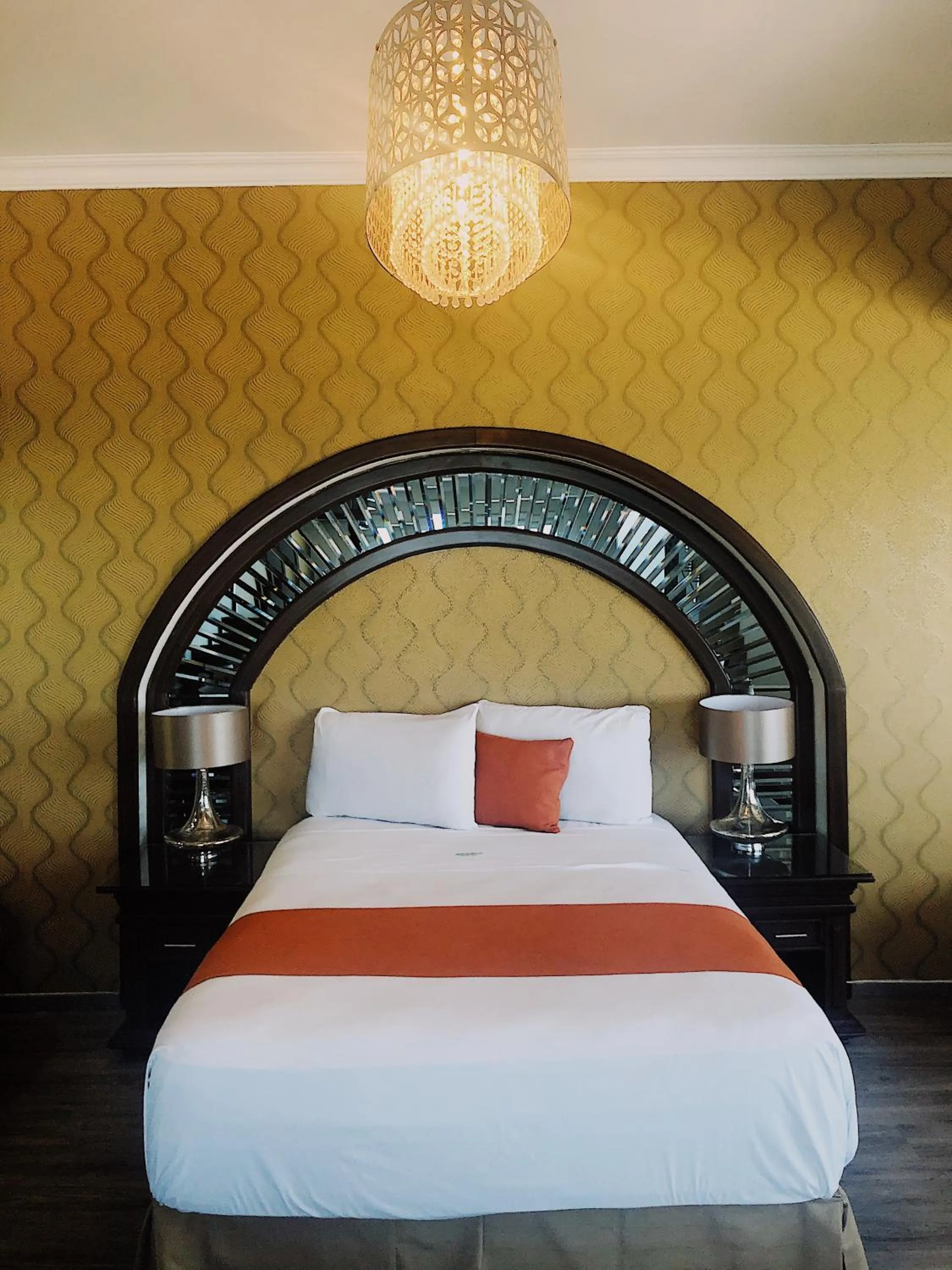 Bed in Hotel Lois Veracruz