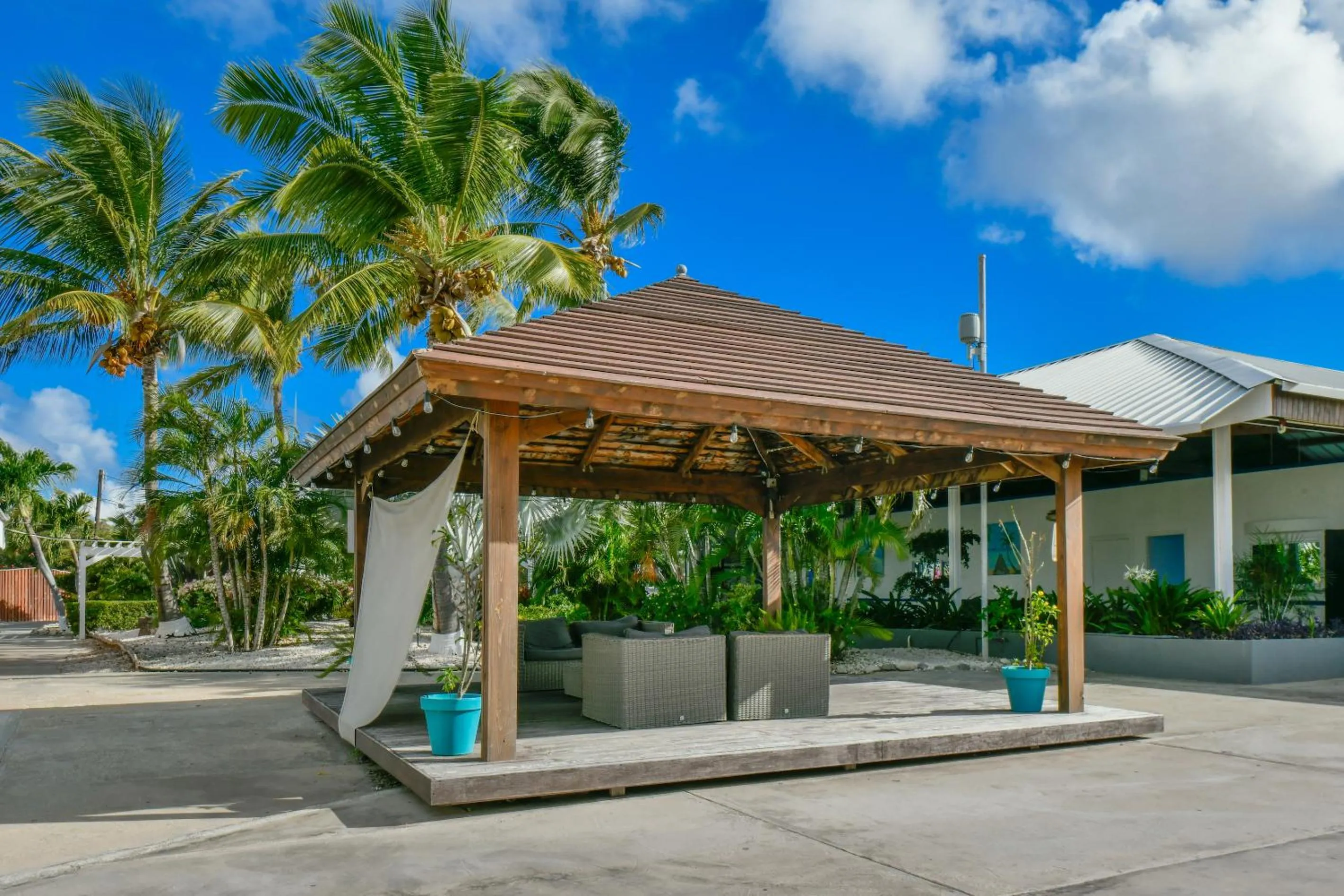 Lounge or bar in Aruba Blue Village Hotel and Apartments