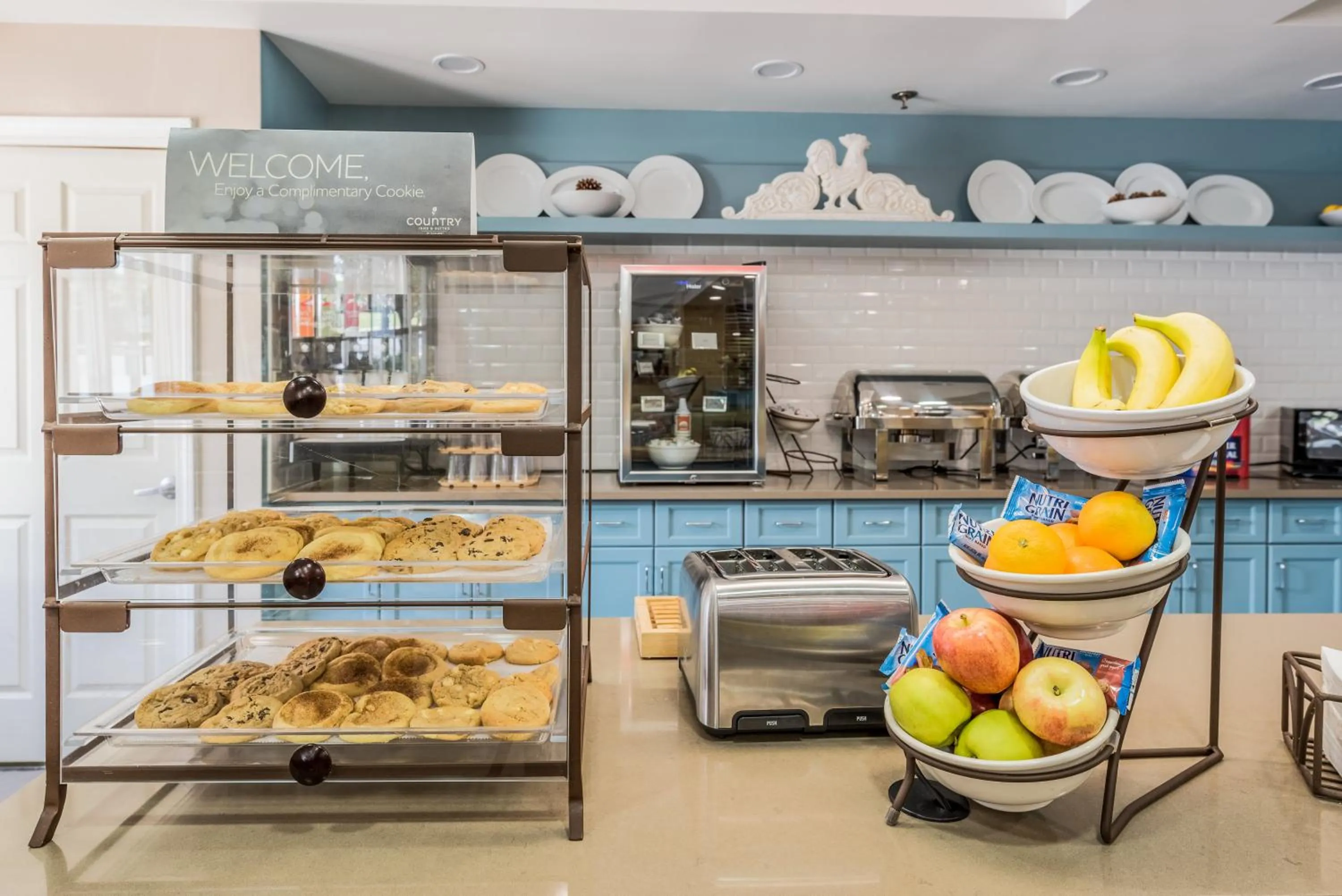 Area and facilities in Country Inn & Suites by Radisson, Cookeville, TN