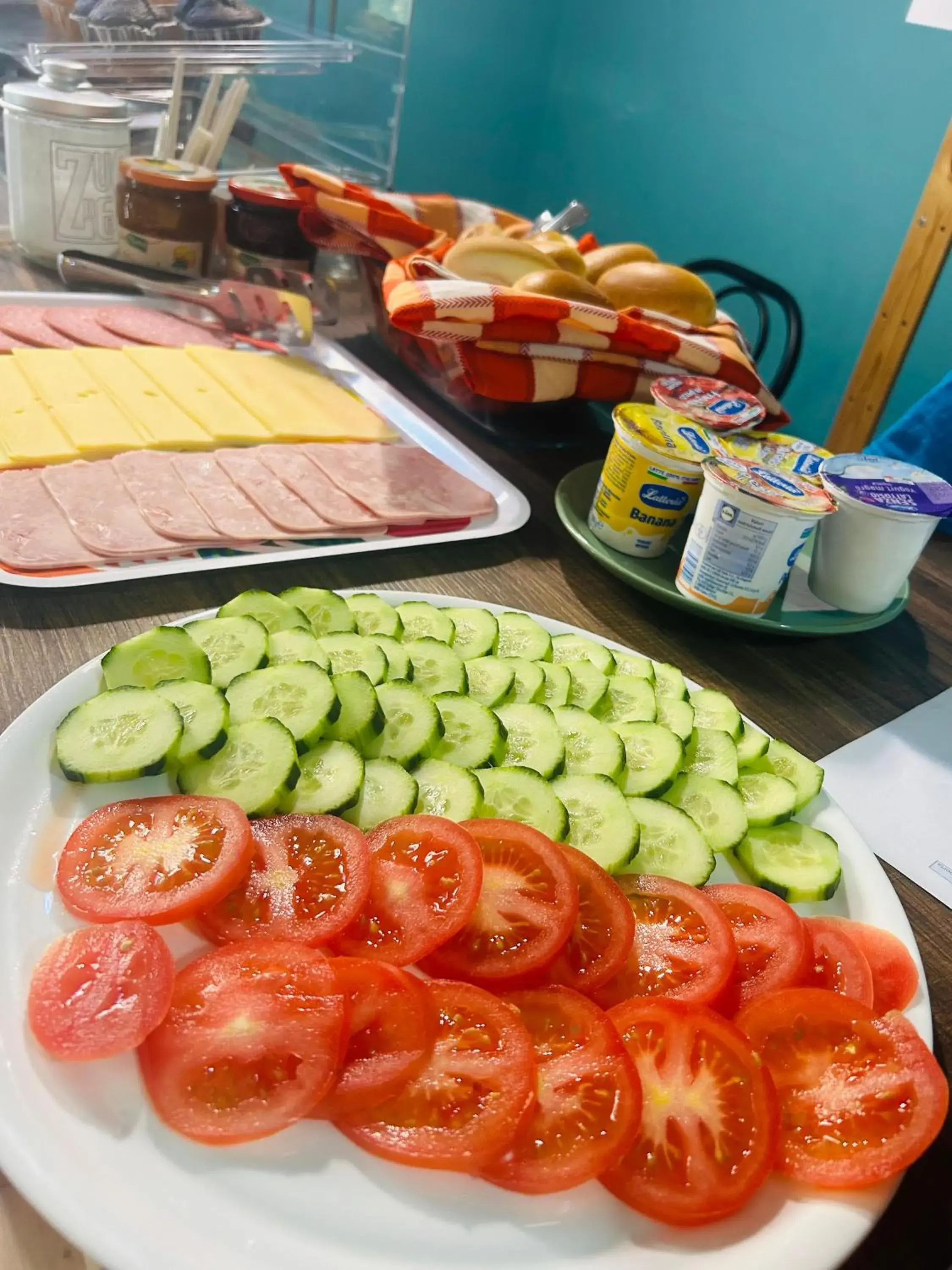 Breakfast in Balarm - Hostel and Bar Breakfast in Balarm - Hostel and Bar