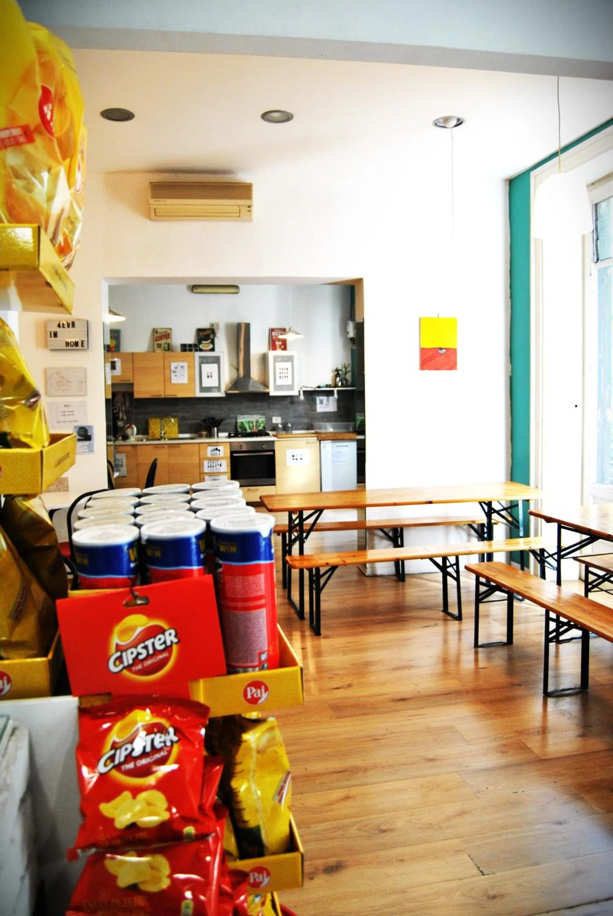 Lounge or bar in Balarm - Hostel and Bar