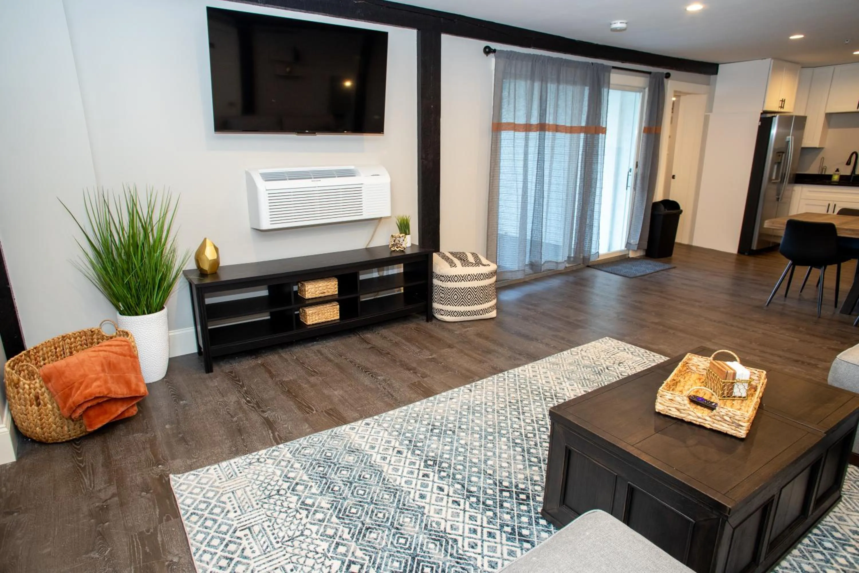 Living room in Gunstock Inn & Suites