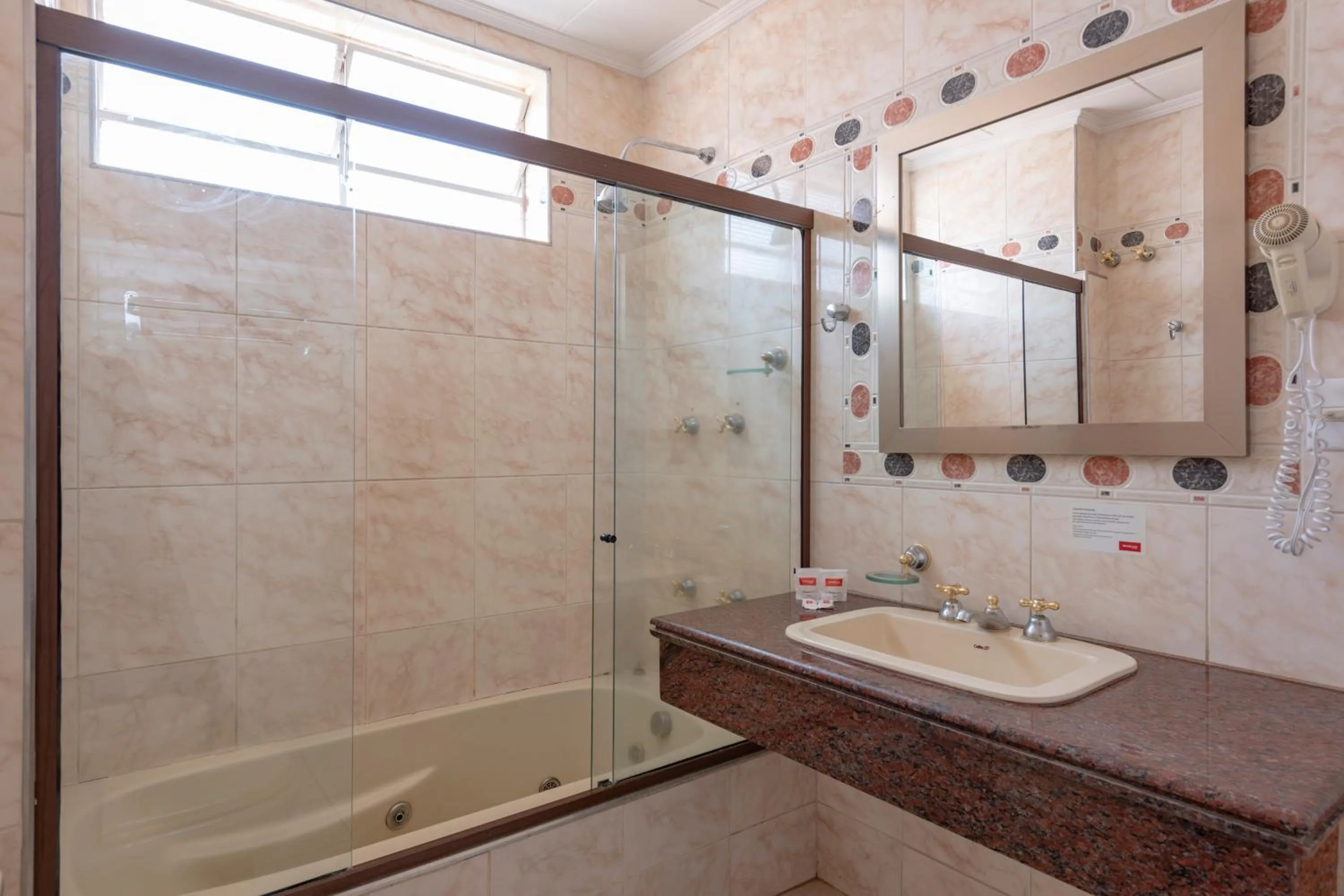 Shower in Monreale Express Ribeirão Preto