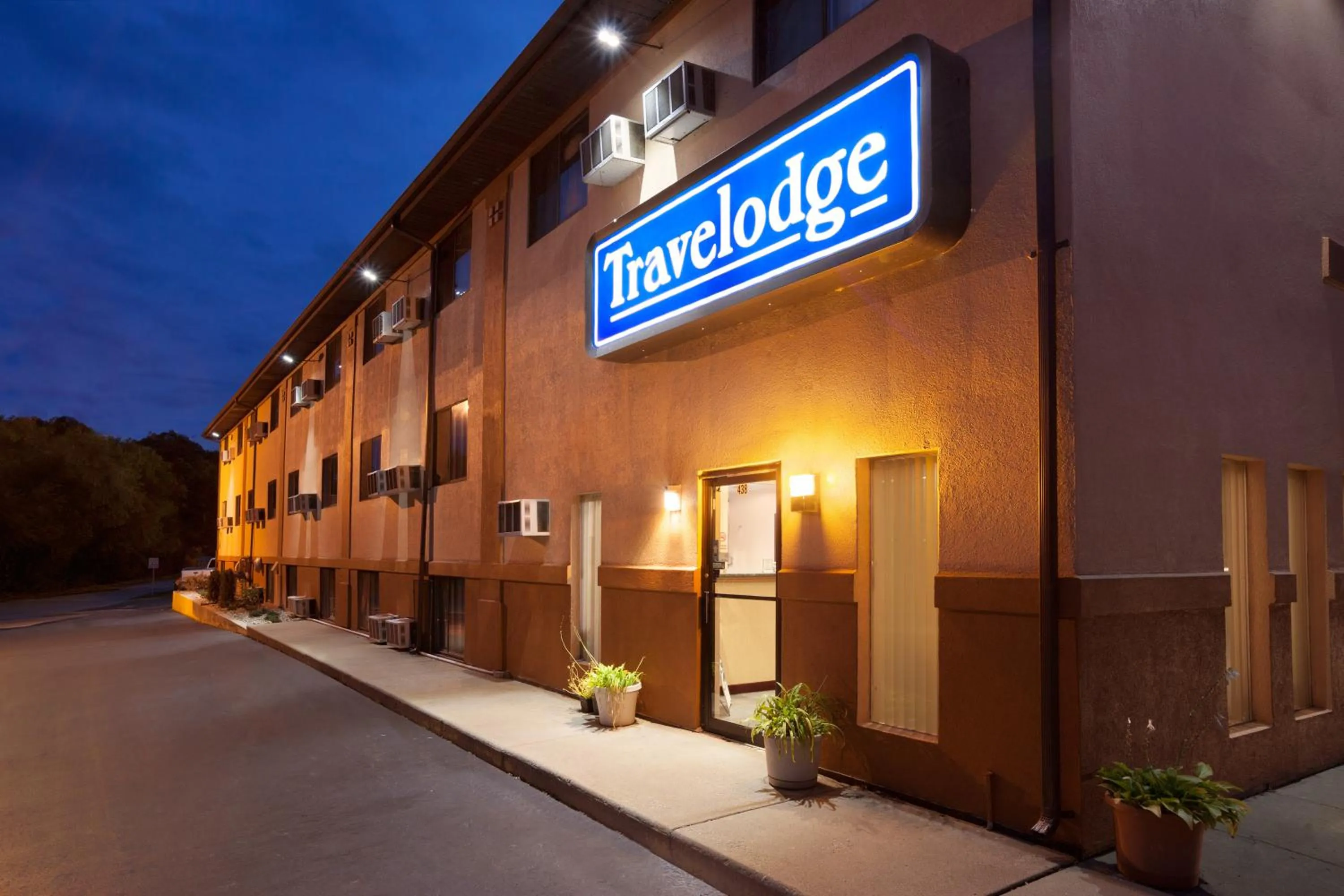 Property building in Travelodge by Wyndham La Porte/Michigan City Area