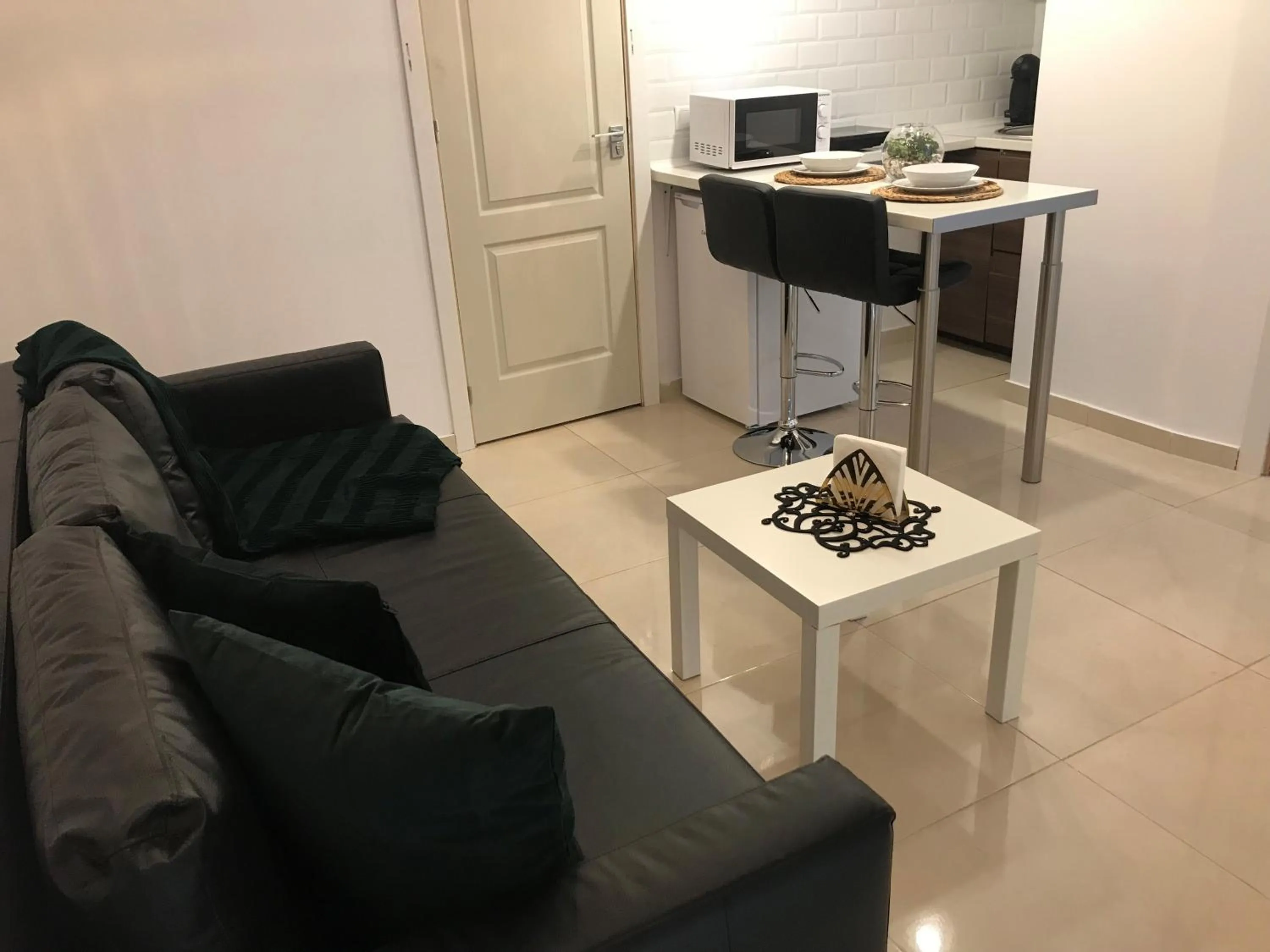 Kitchen or kitchenette in Castle Apartment