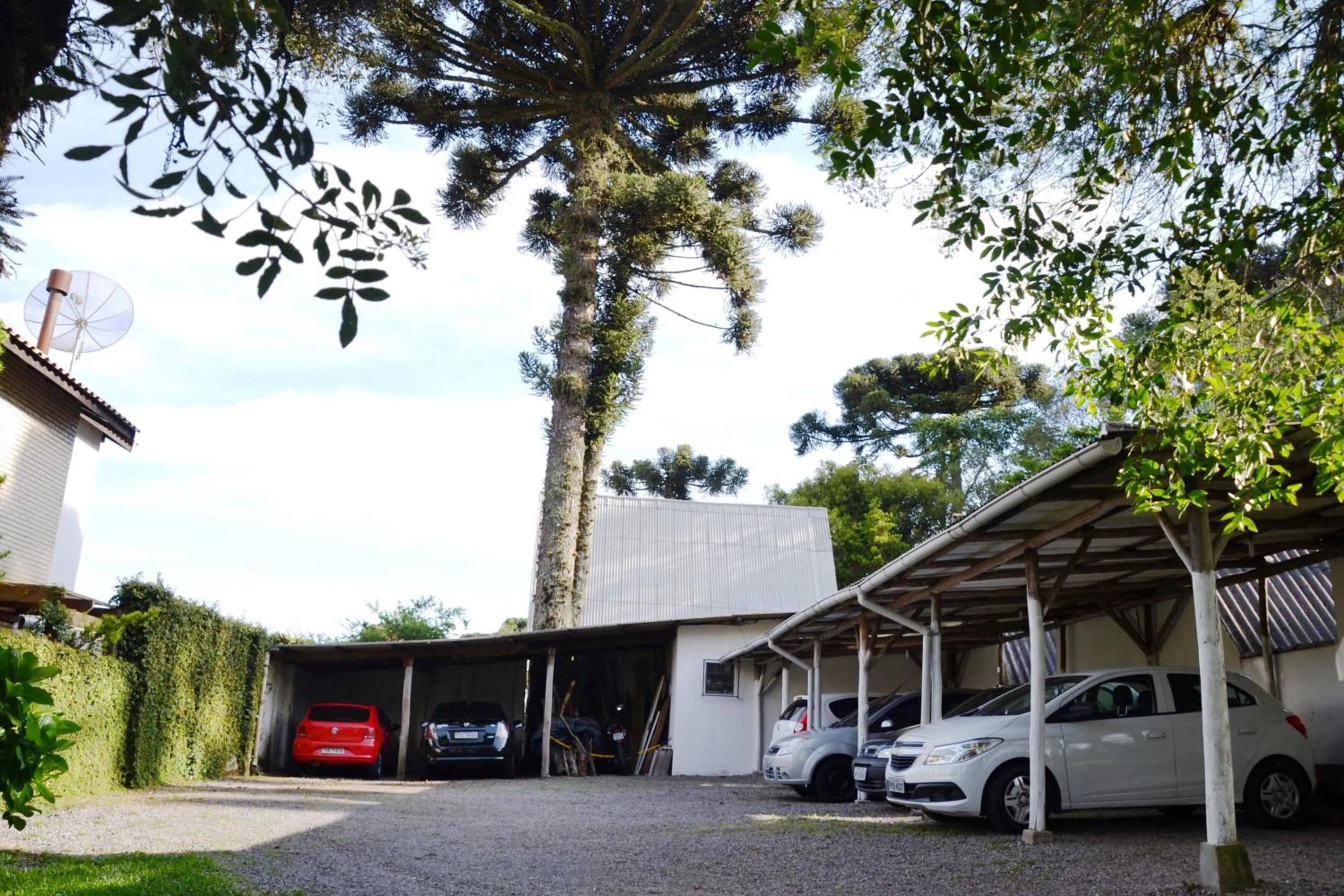 Hotel Pousada Dos Pinheiros