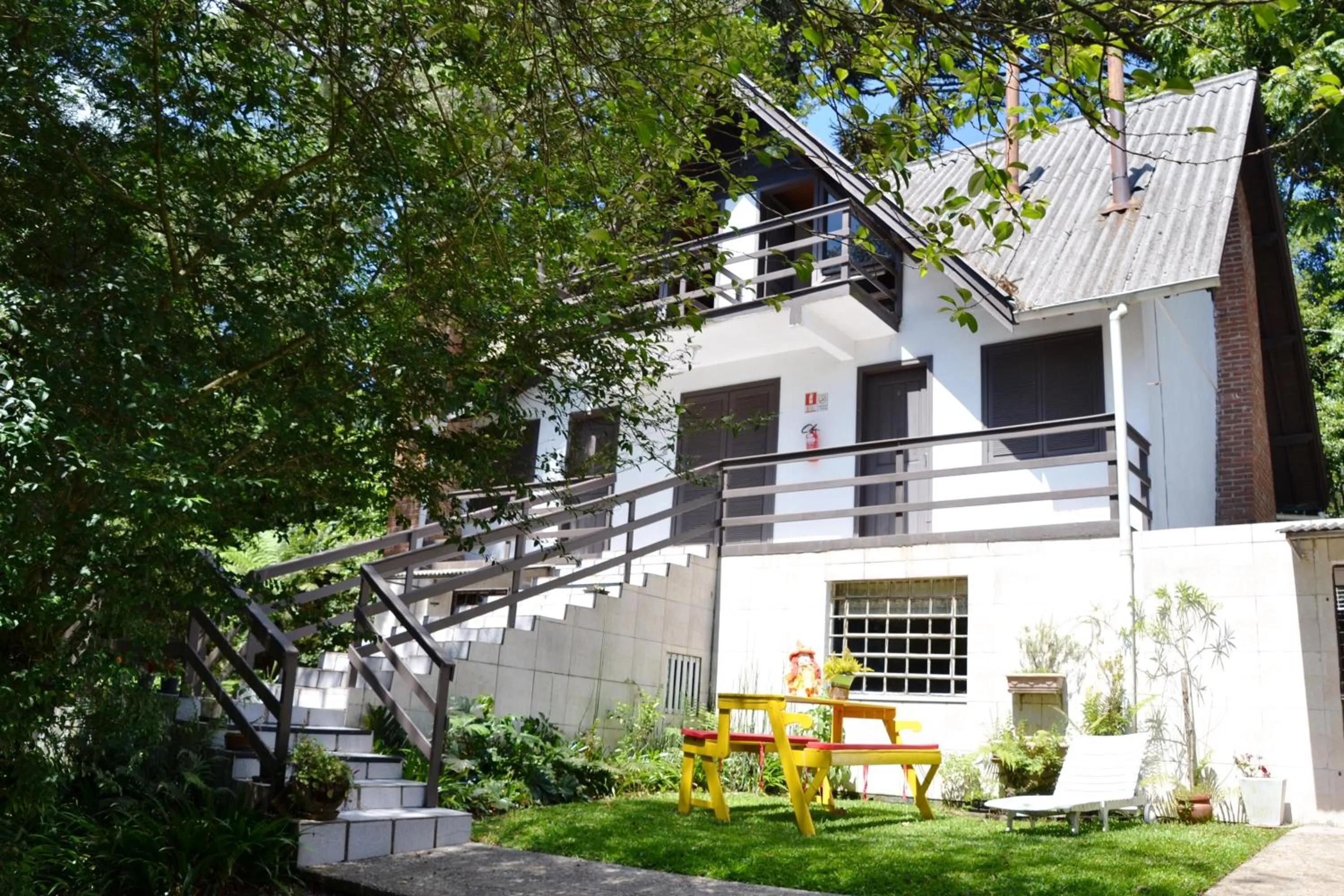 Hotel Pousada Dos Pinheiros