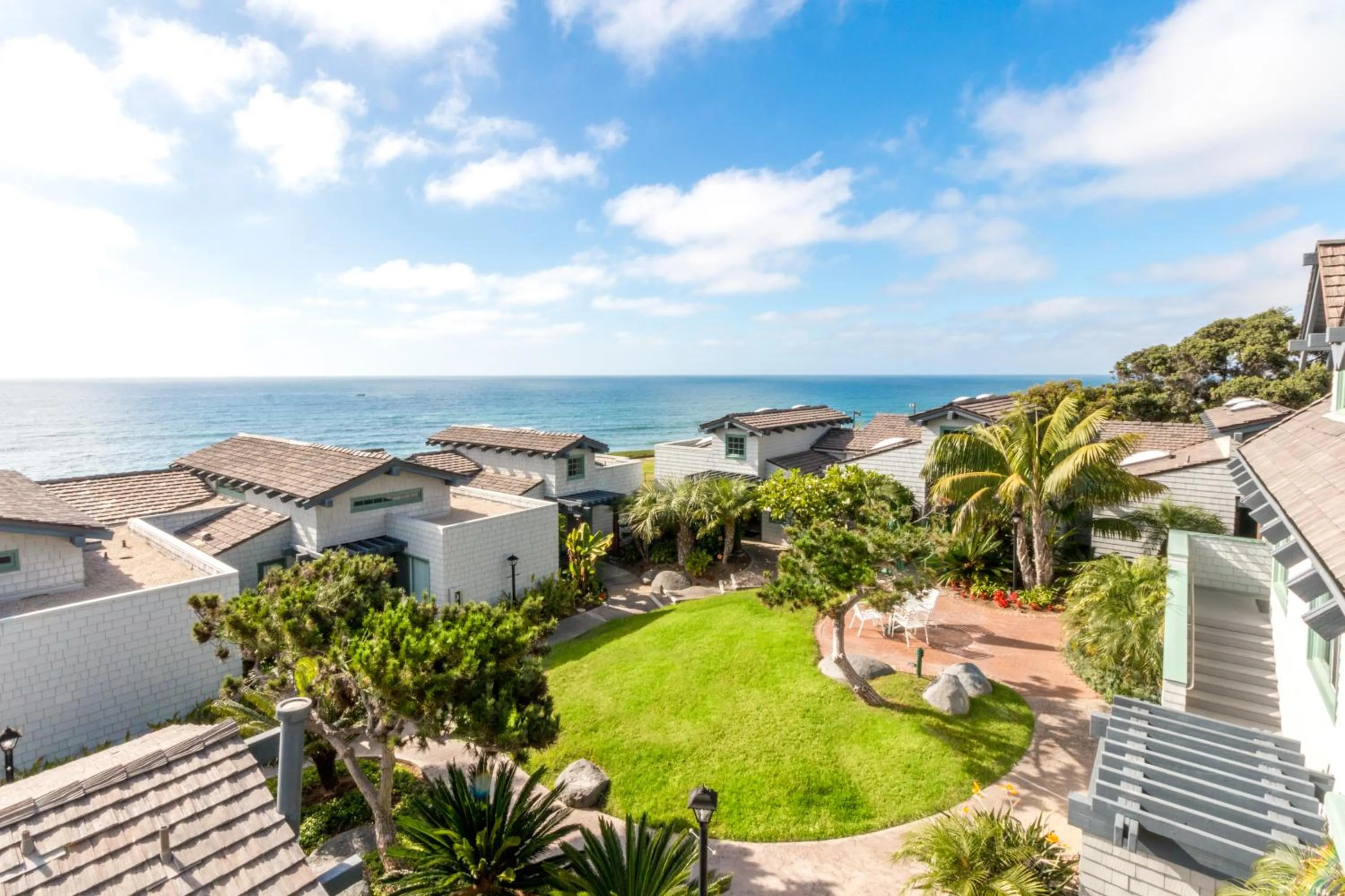 Balcony/Terrace in Wave Crest Resort
