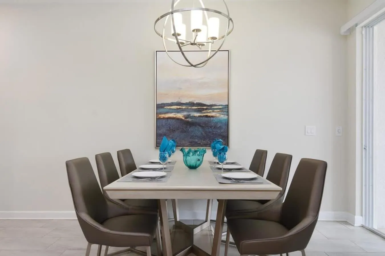 Four Bedrooms with Screen PoolStoreyLake 4910