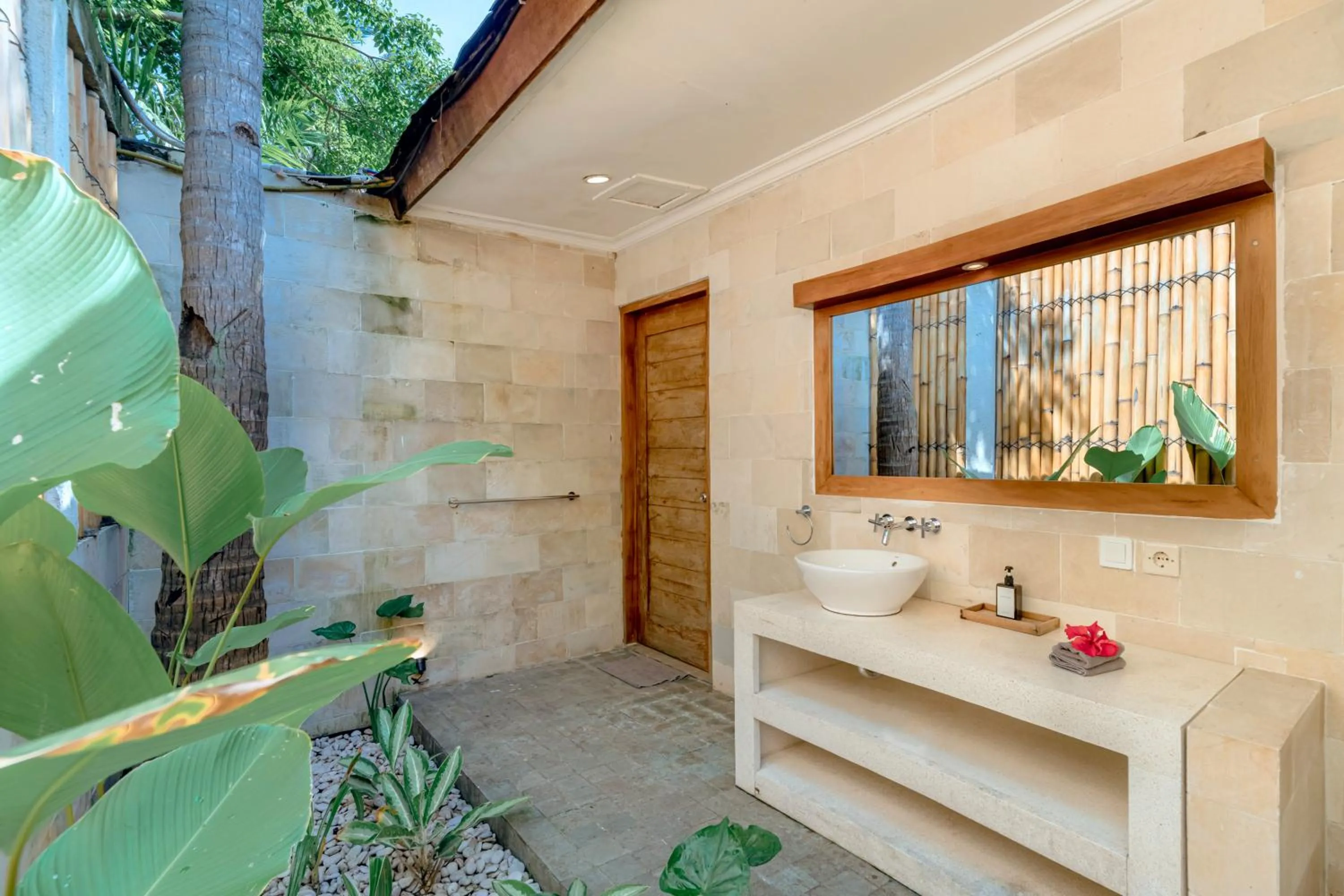 Bathroom in Kelapa Villas