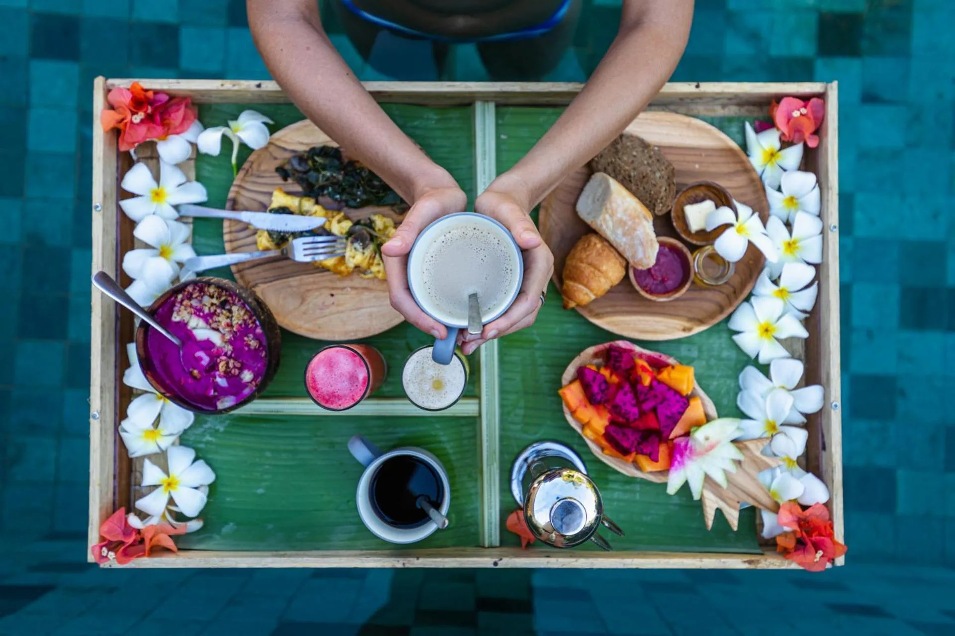 Restaurant/places to eat in Kelapa Villas