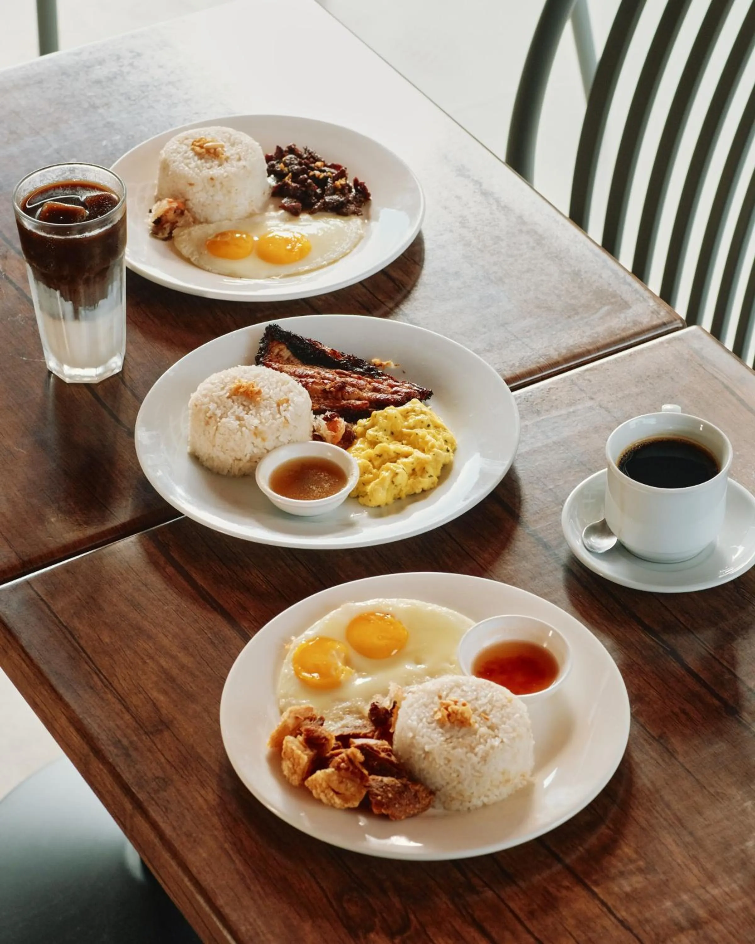 Restaurant/places to eat in Casa Veles Hotel