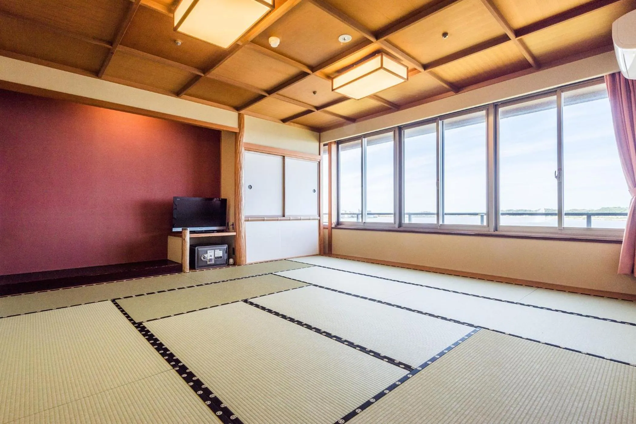 Photo of the whole room in Ooedo Onsen Monogatari Nagayama
