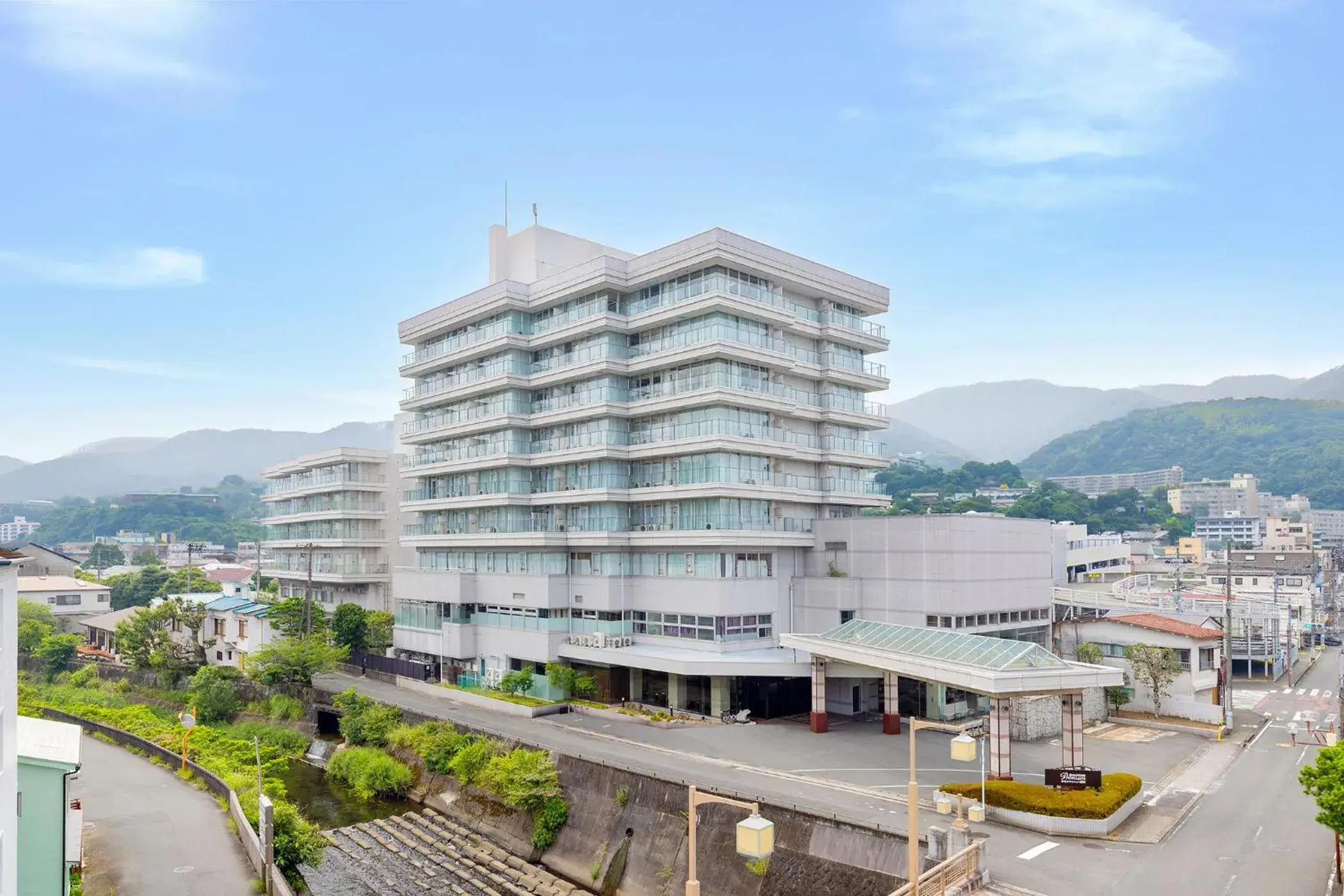 Property building in Ooedo Onsen Monogatari Premium Ito Hotel New Okabe Property building in Ooedo Onsen Monogatari Premium Ito Hotel New Okabe