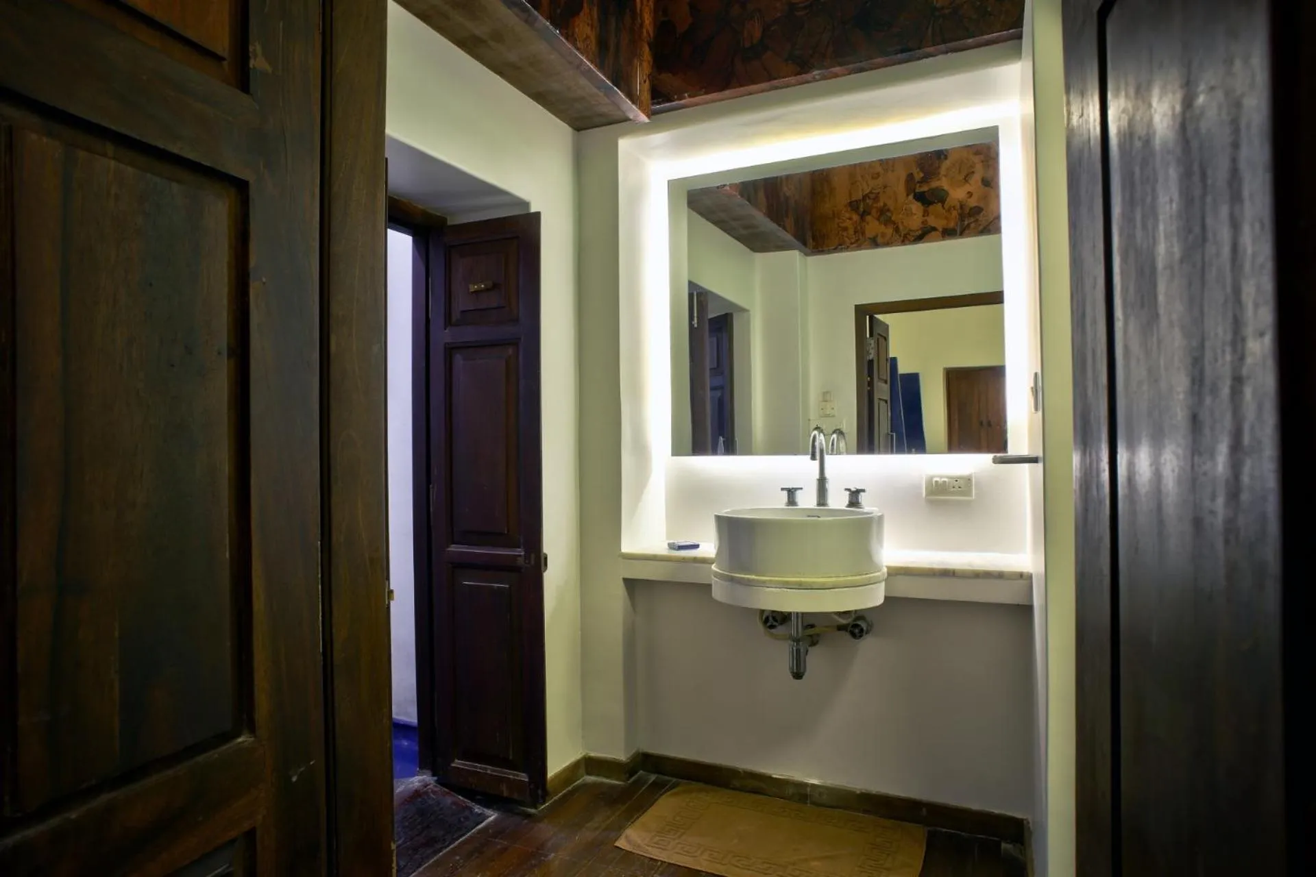 Bathroom in Tanjore Hi Hotel