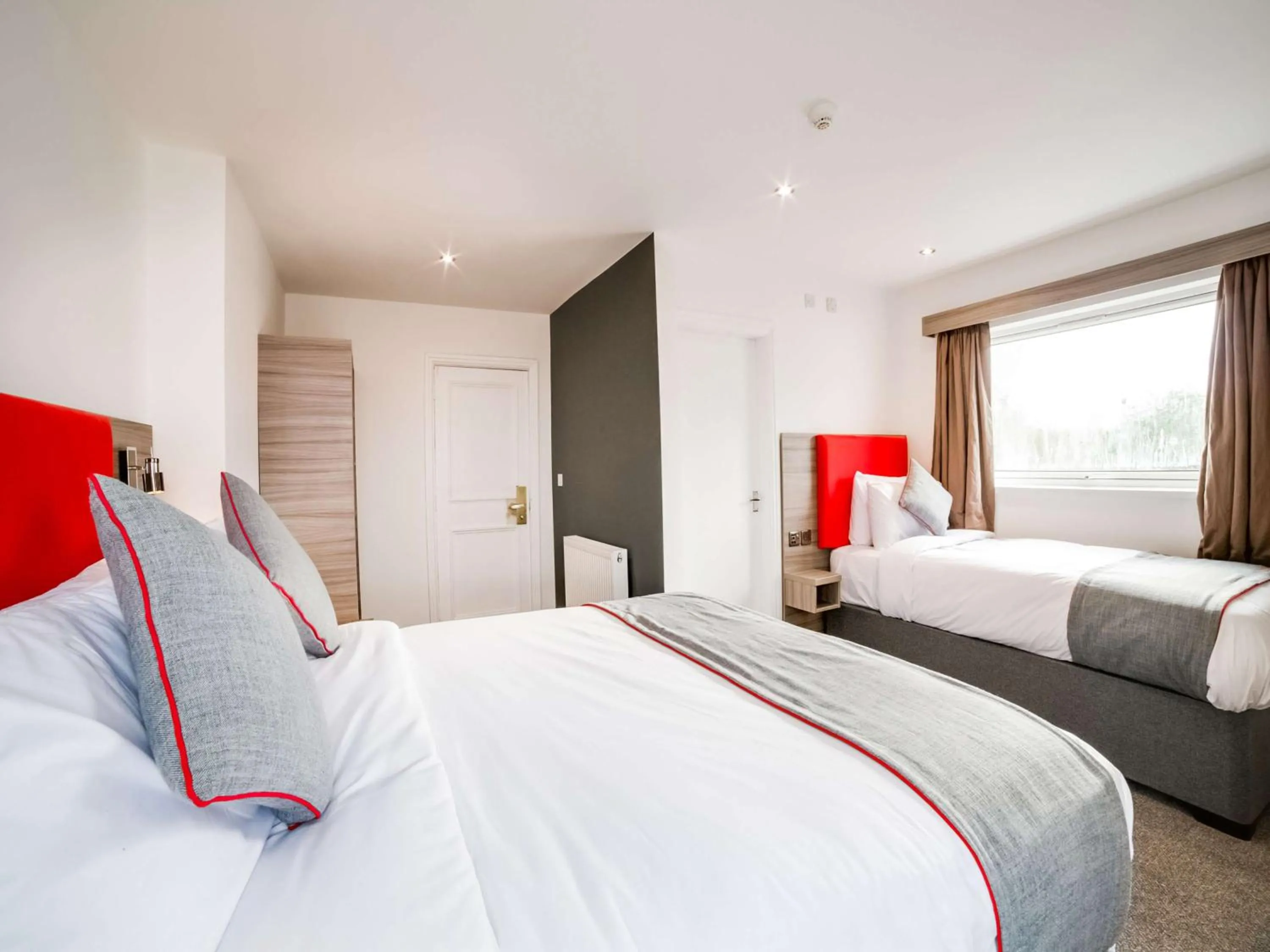 Photo of the whole room, Bed in The Connaught Hotel Wolverhampton