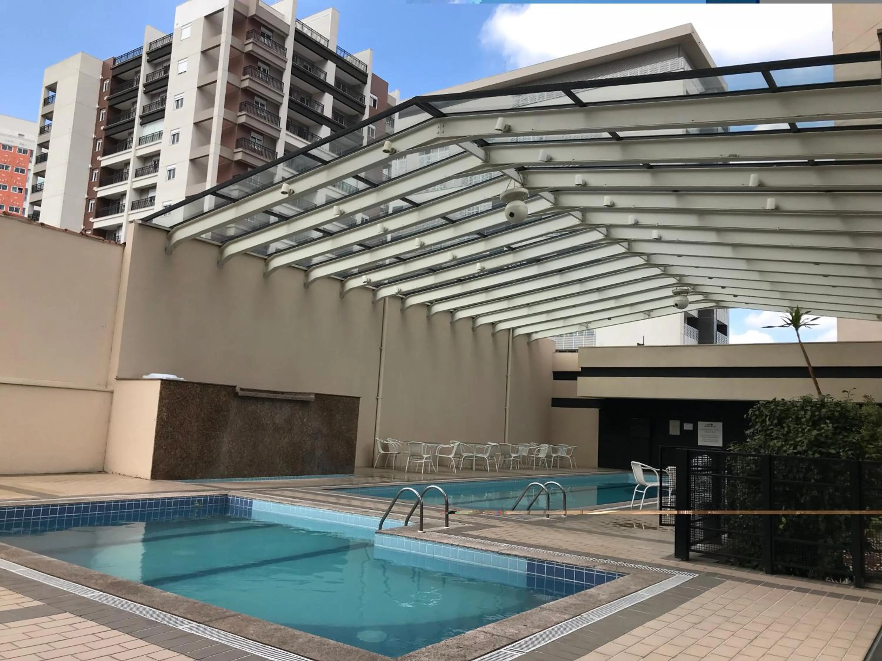 Charmoso Flat em frente ao Aeroporto de Congonhas