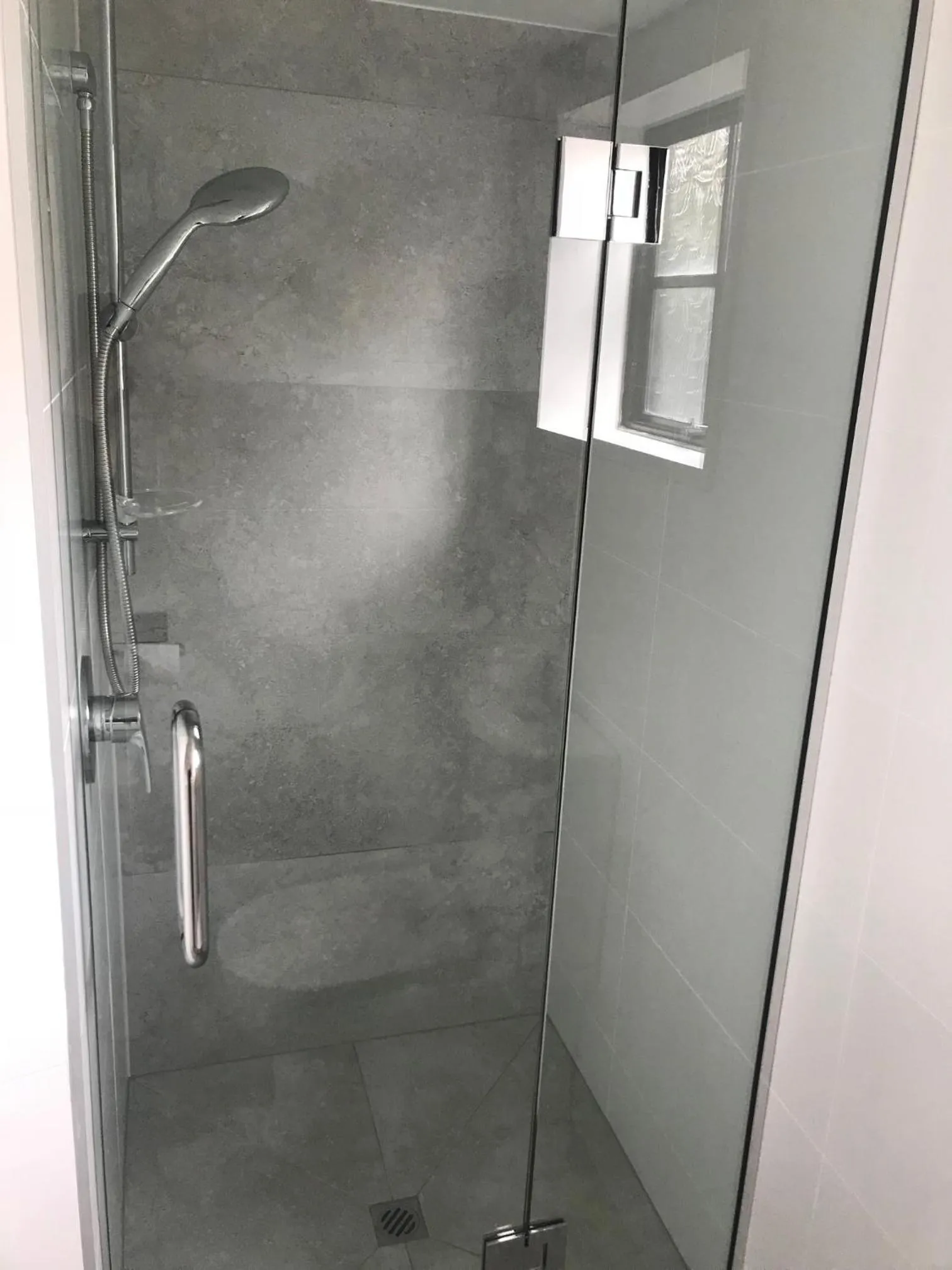 Shower in Southern Comfort Motel