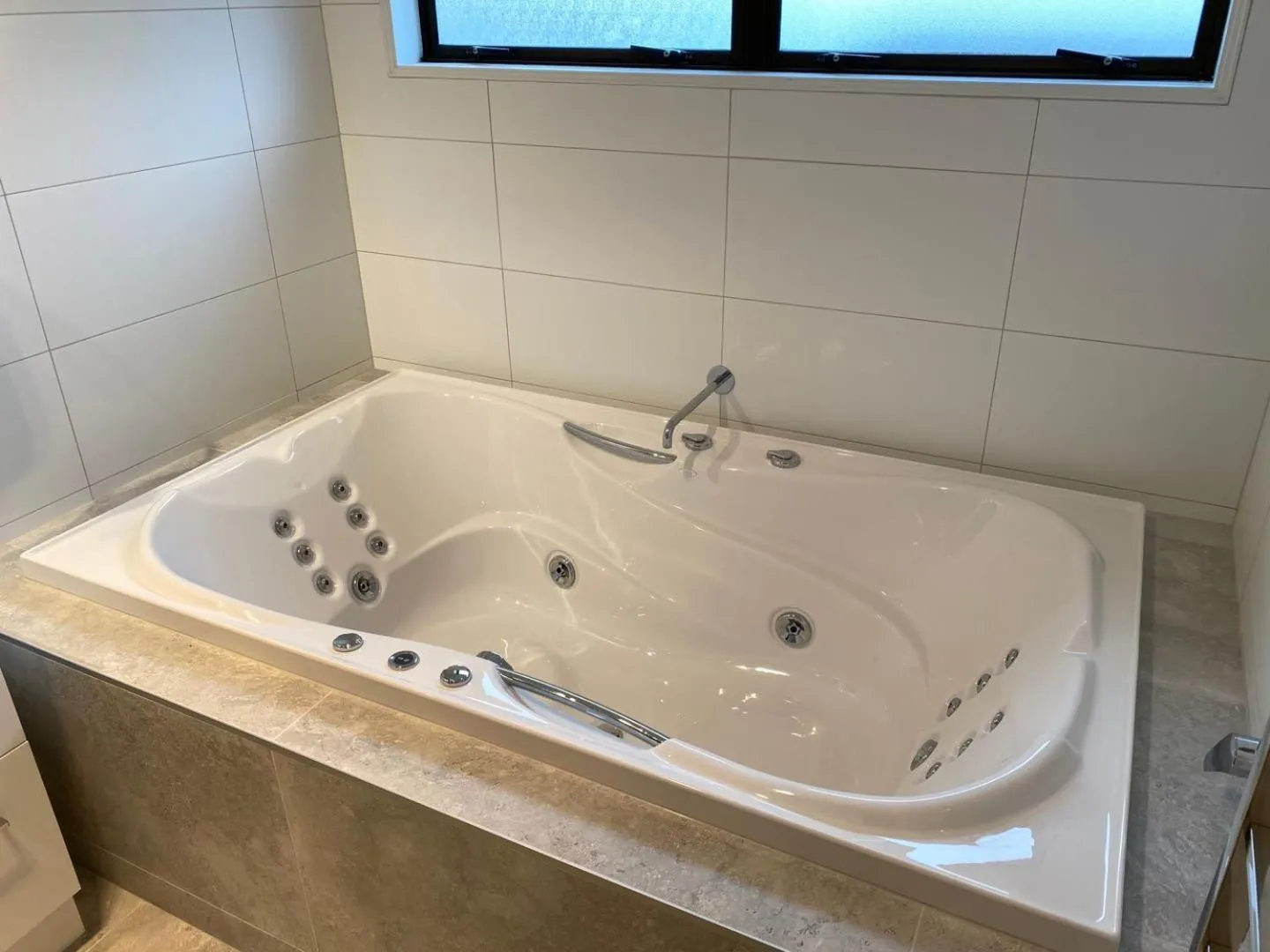 Hot Tub in Southern Comfort Motel