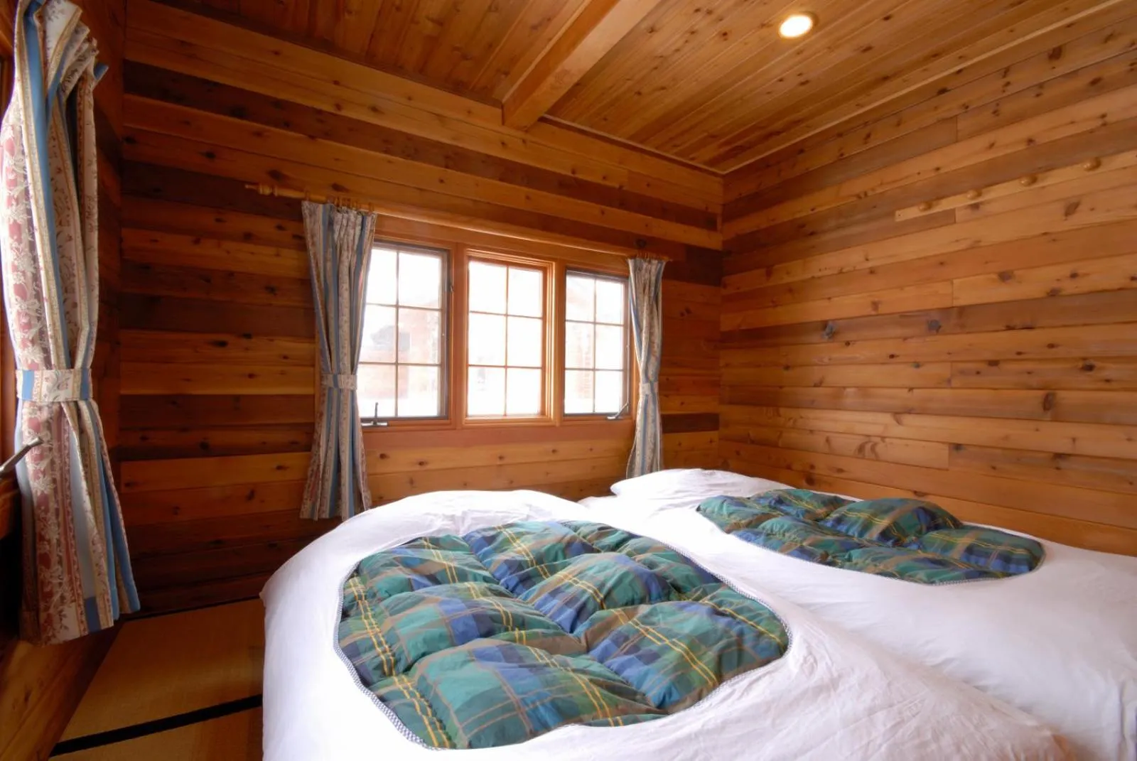 Photo of the whole room, Bed in Hakuba Brownie Cottages