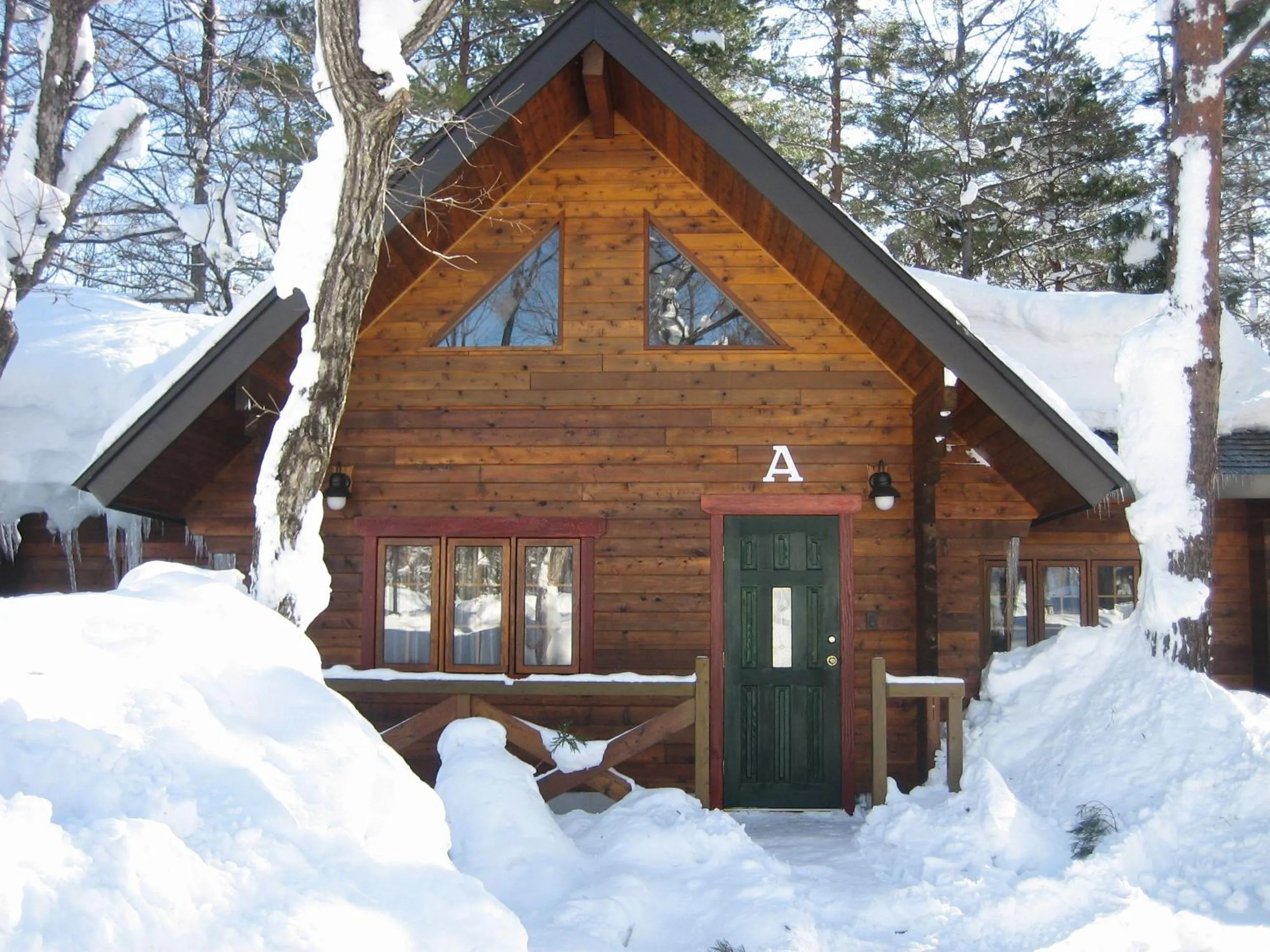 Property building in Hakuba Brownie Cottages